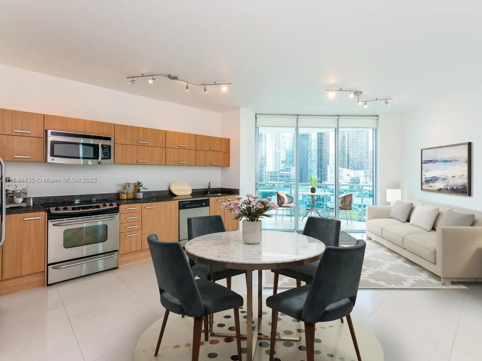 350 S MIAMI AVE, #2214
