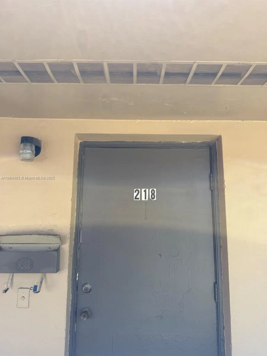 218 SW 1st Ct