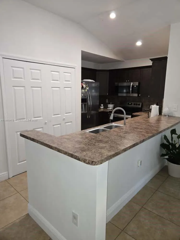 18816 NW 52nd Ct