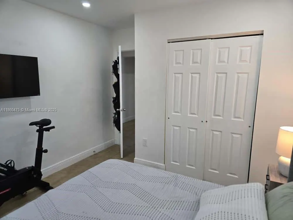 18816 NW 52nd Ct