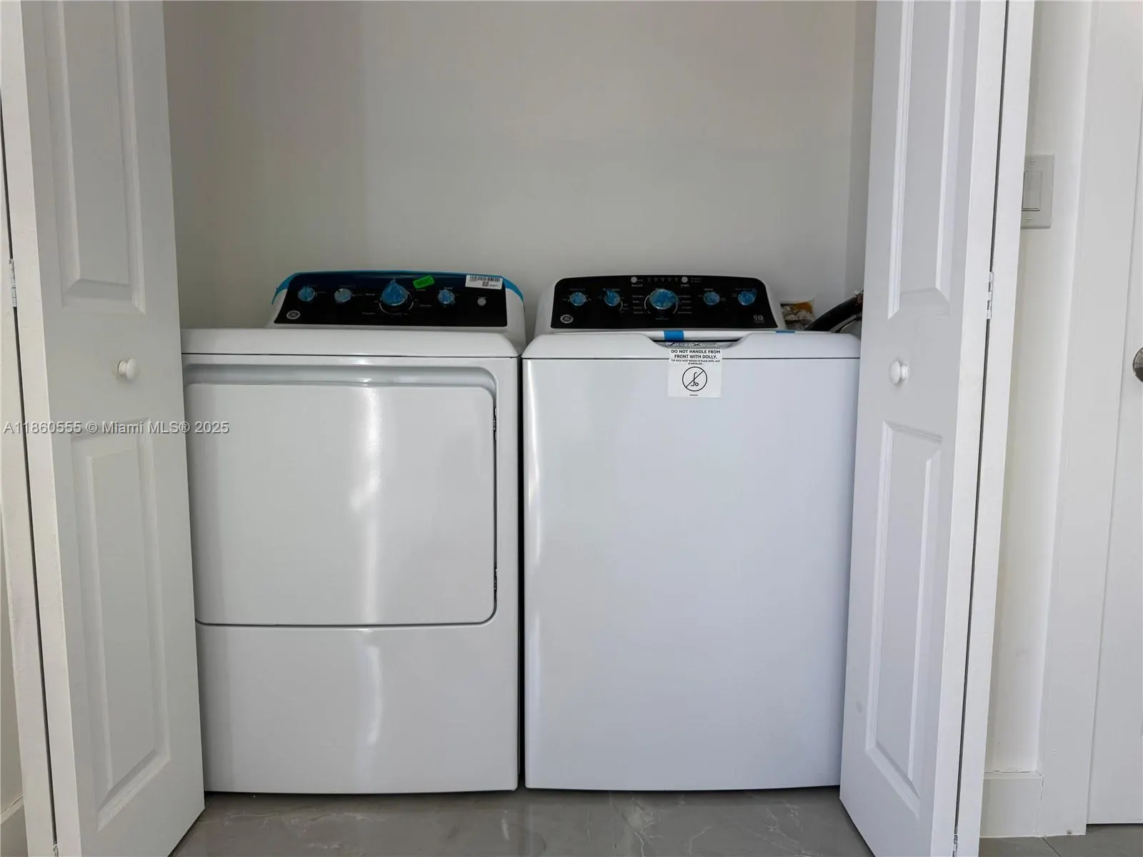 2318 NE 7th St, #34