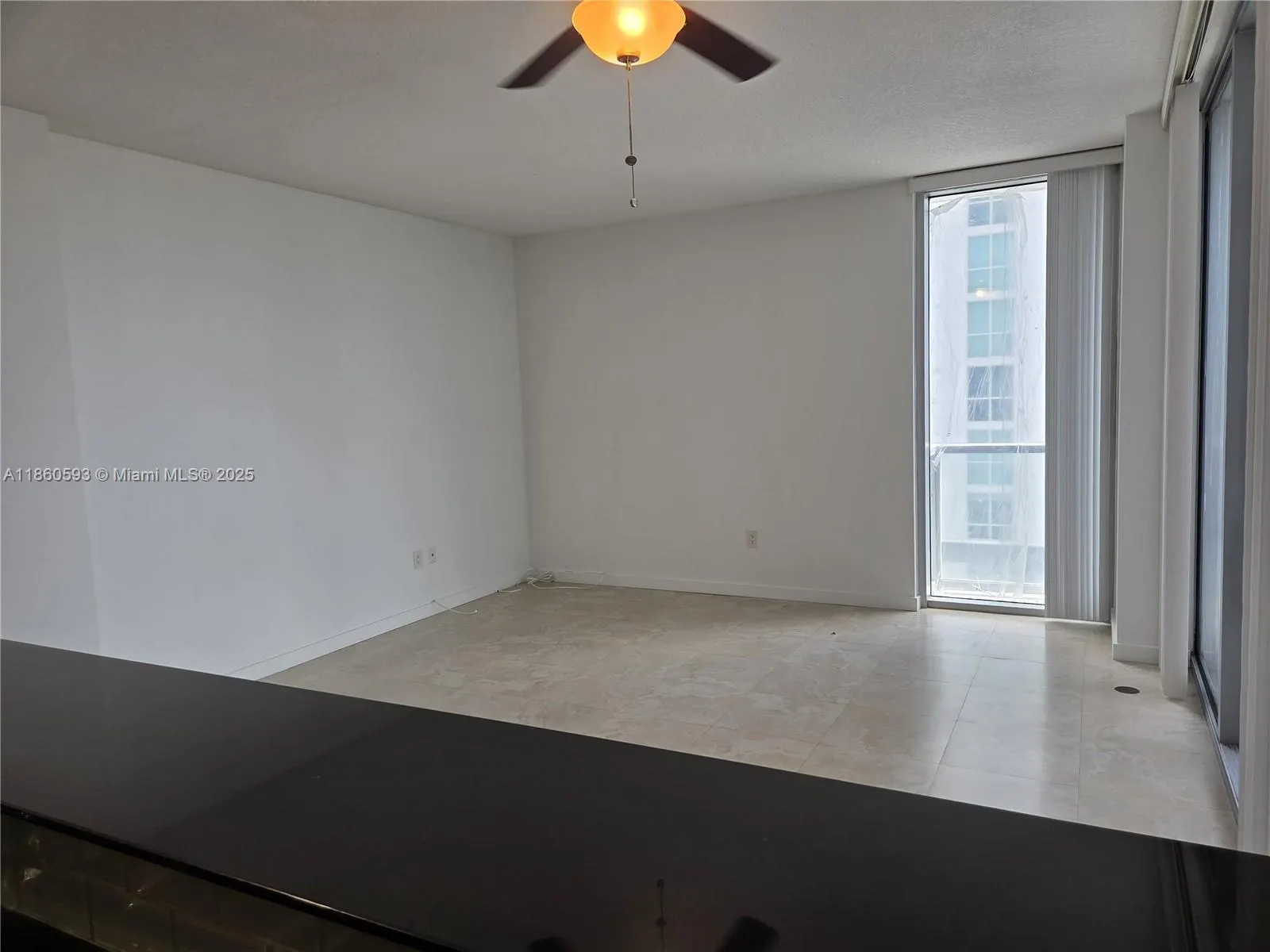 1050 Brickell Ave, #2514