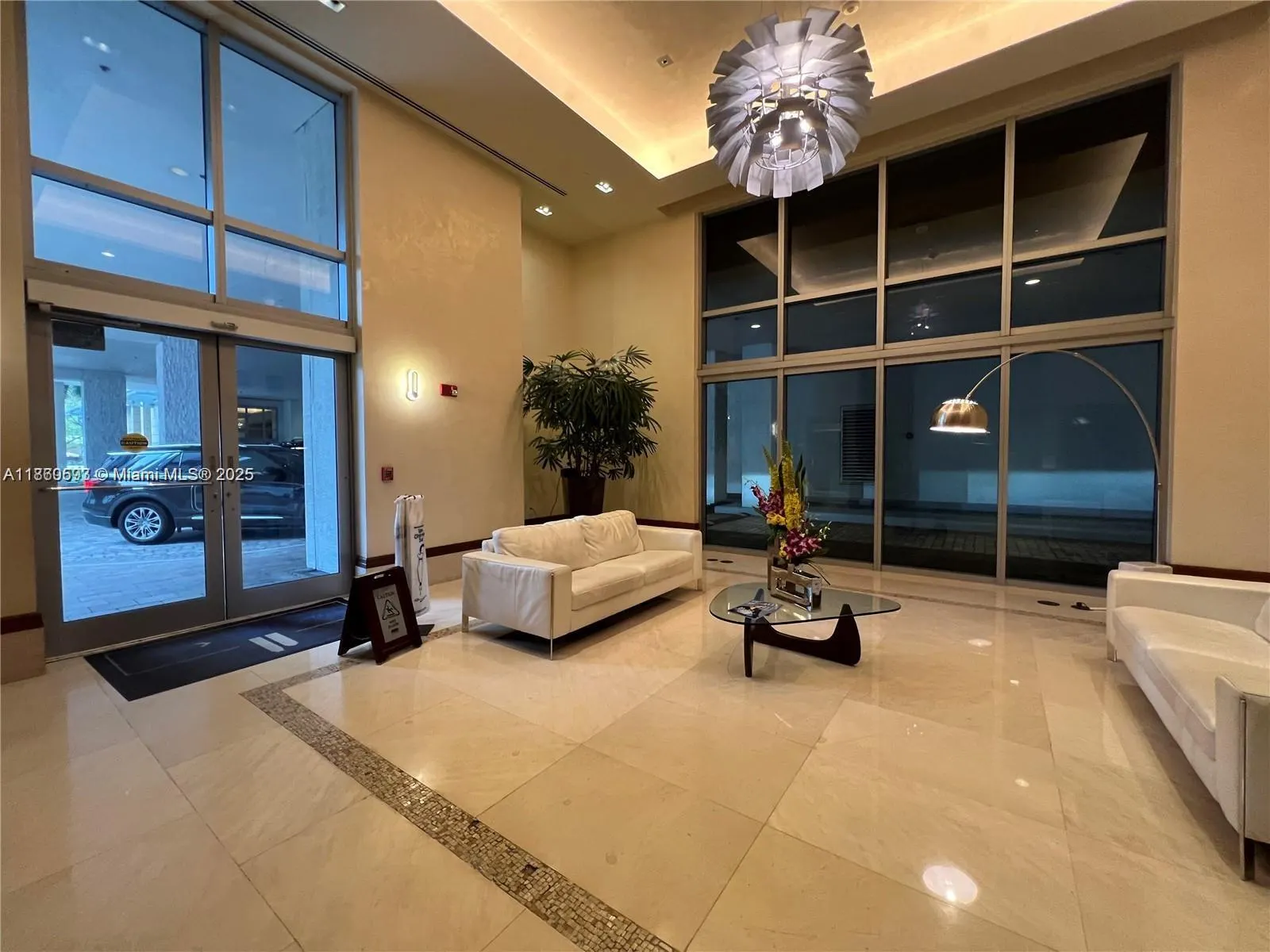 1050 Brickell Ave, #2514