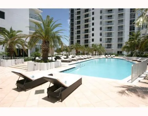 1050 Brickell Ave, #2514
