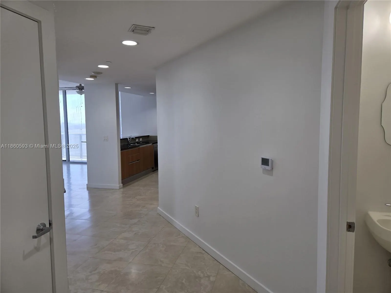 1050 Brickell Ave, #2514