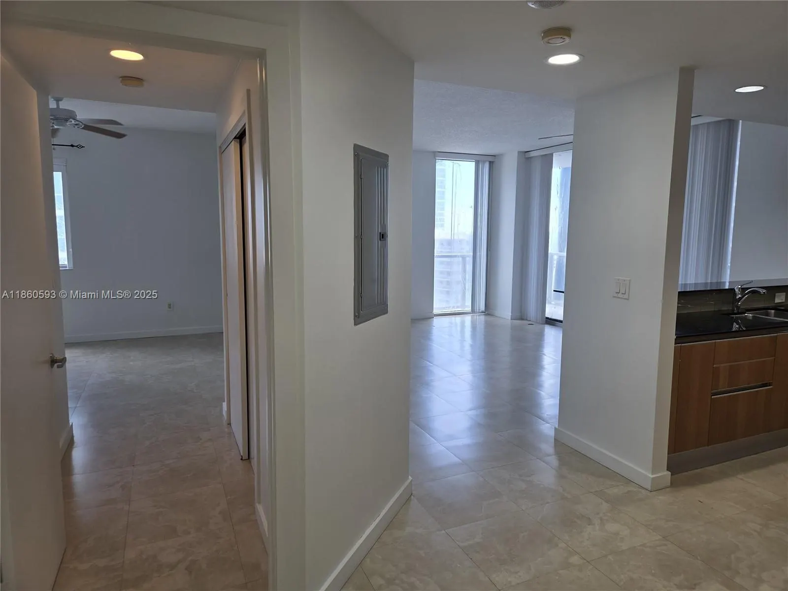 1050 Brickell Ave, #2514