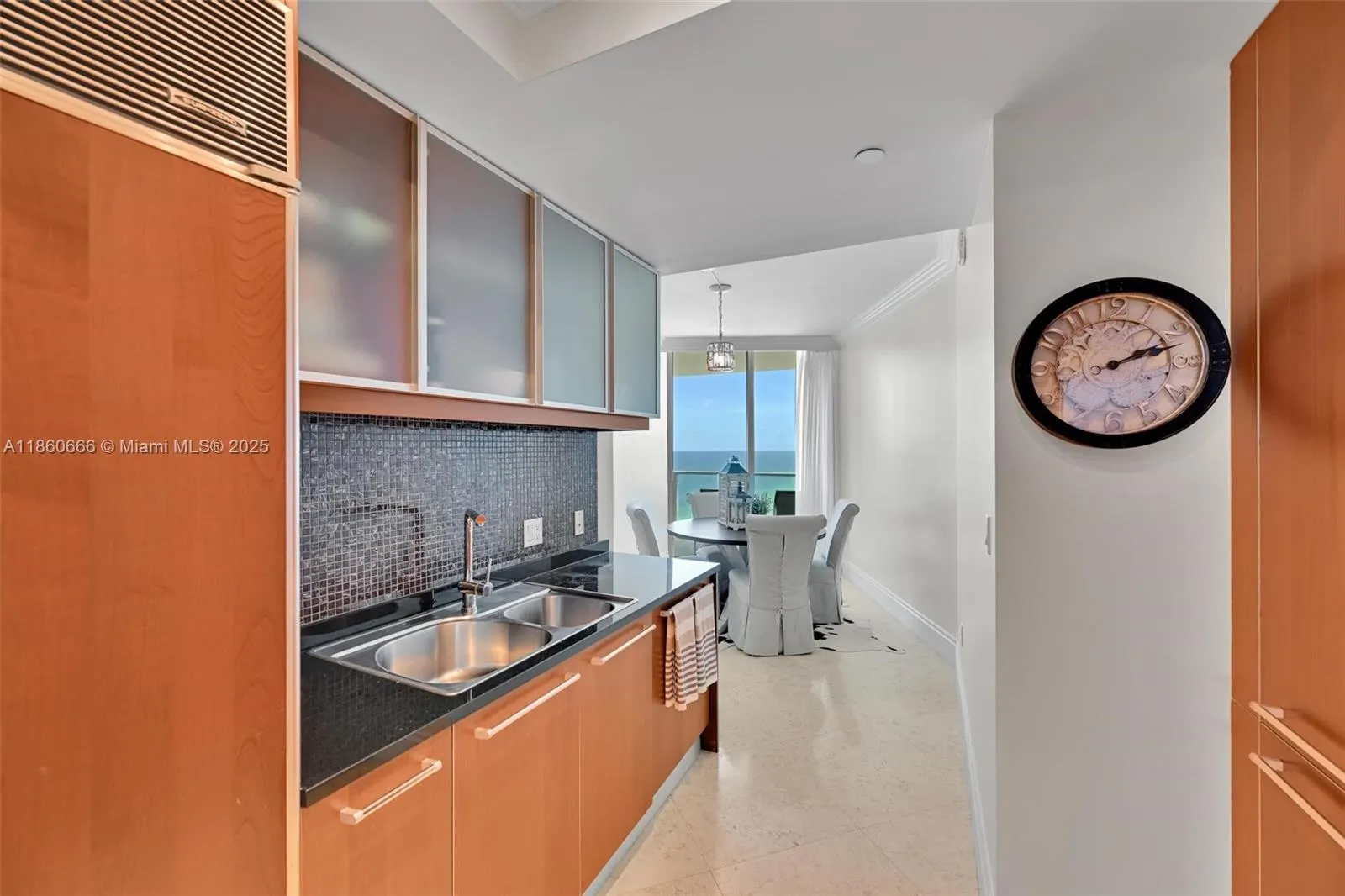 3101 S Ocean Dr, #2807