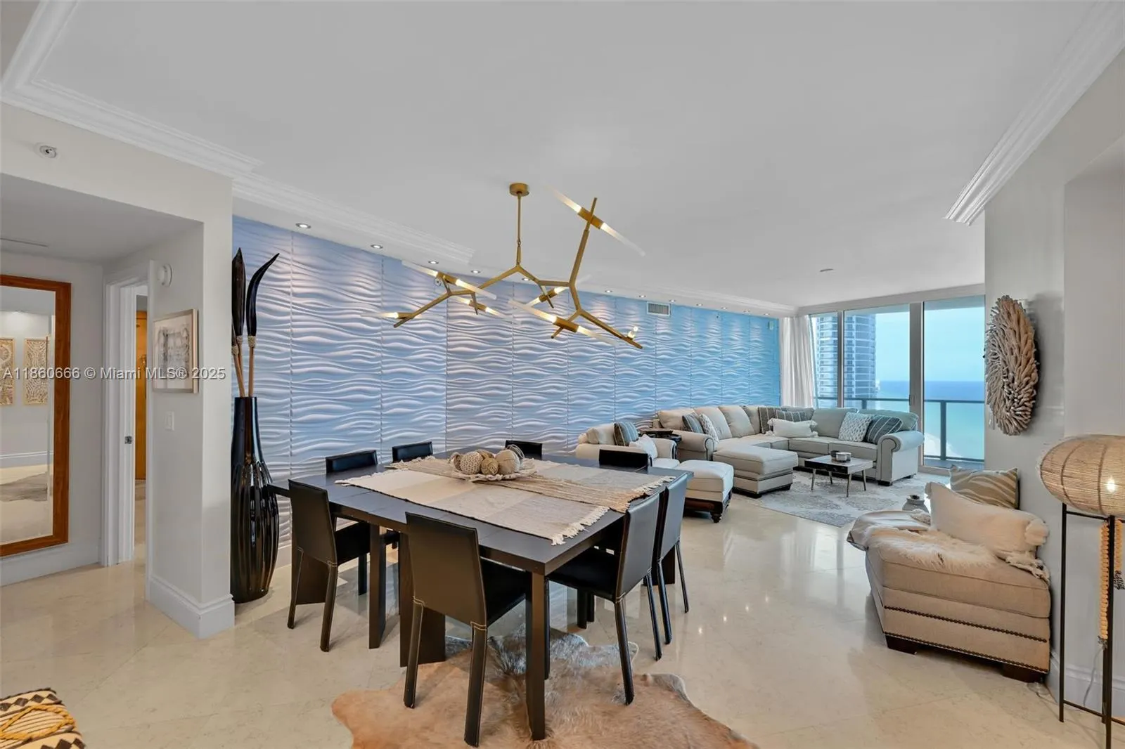 3101 S Ocean Dr, #2807