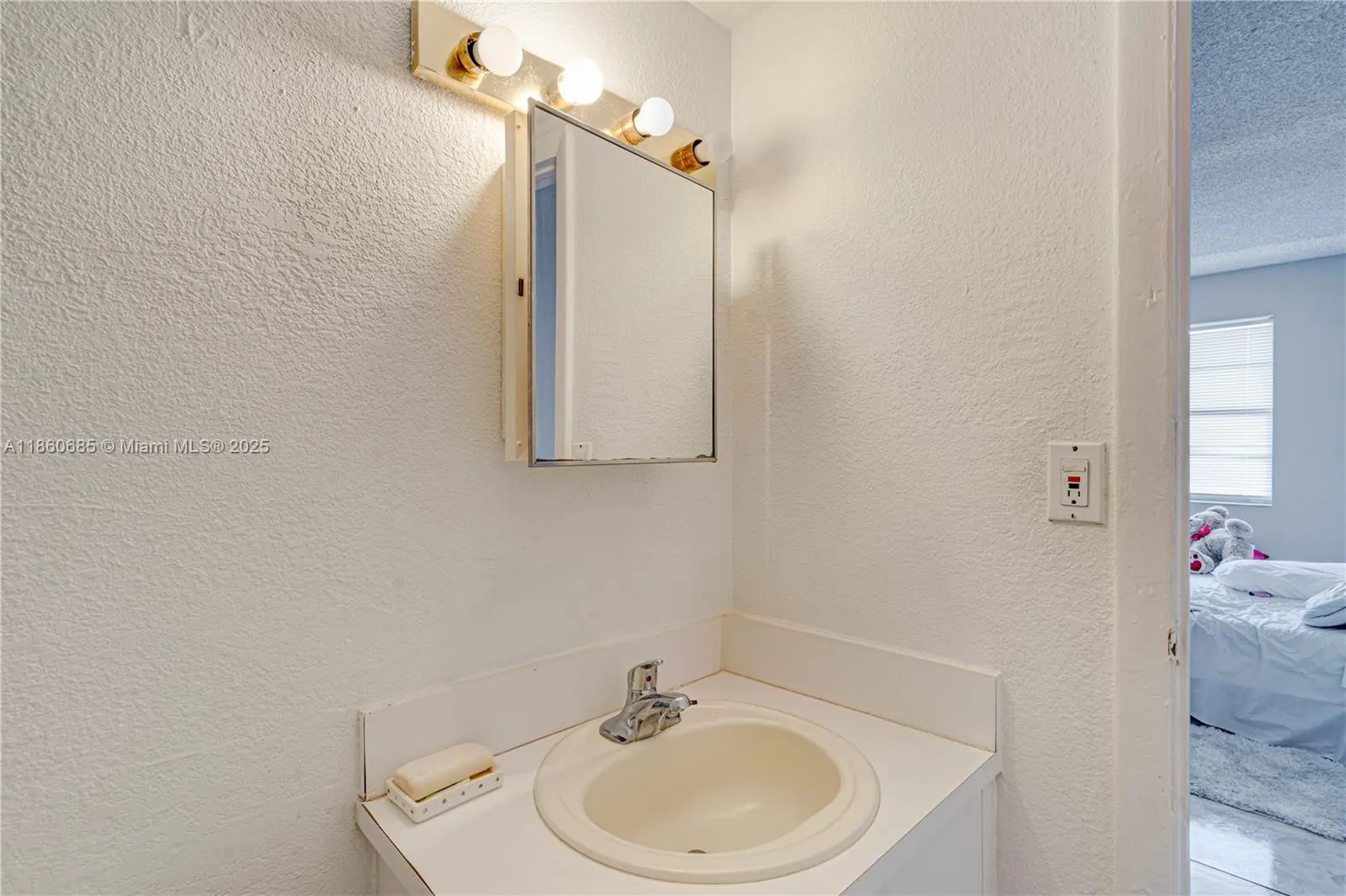 301 NW 177th St, #214
