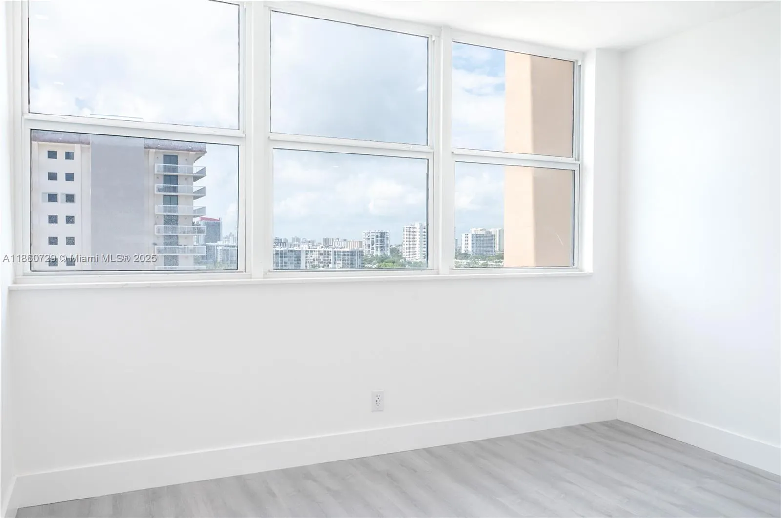 1410 S Ocean Dr, #1406