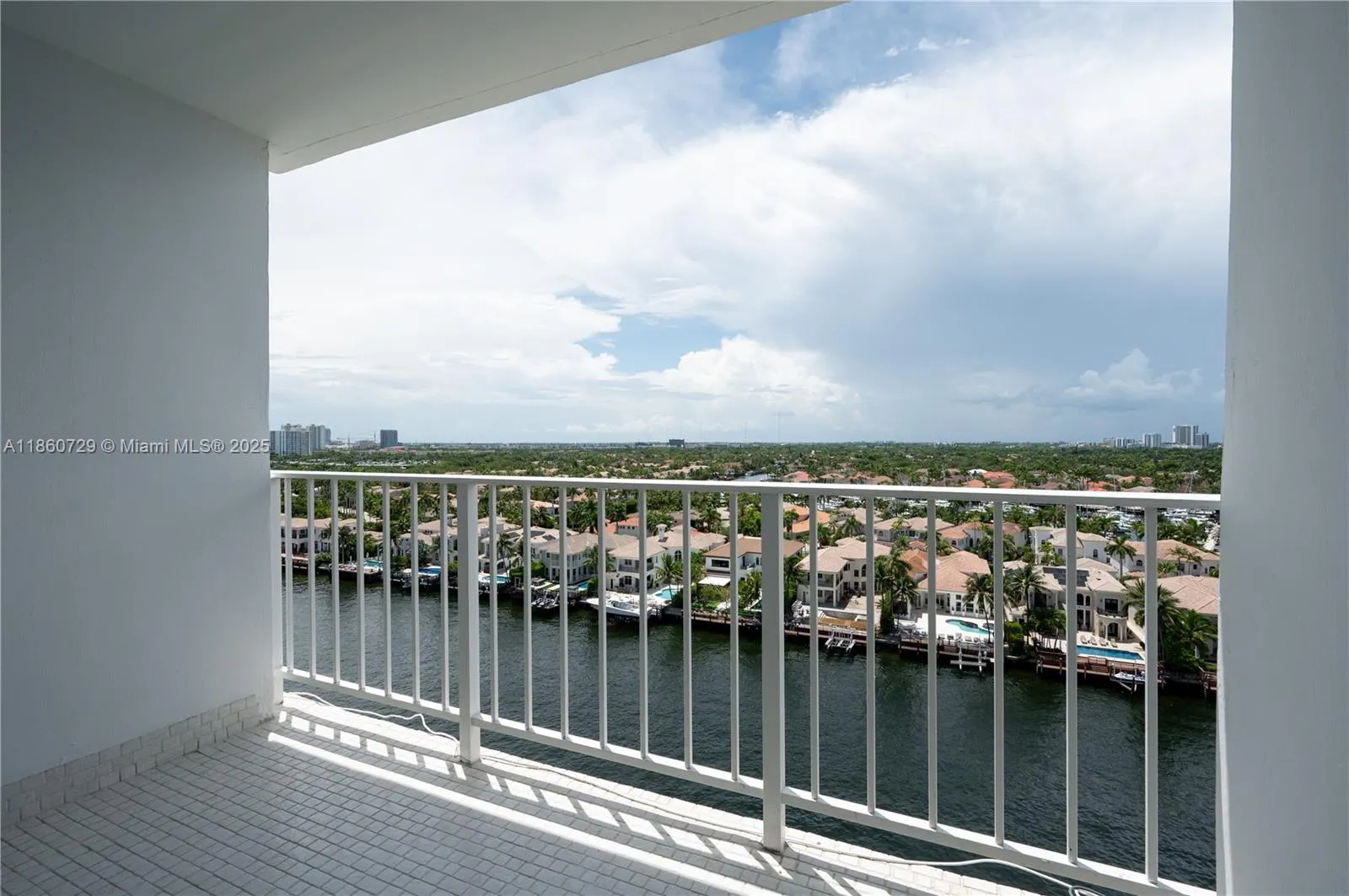 1410 S Ocean Dr, #1406