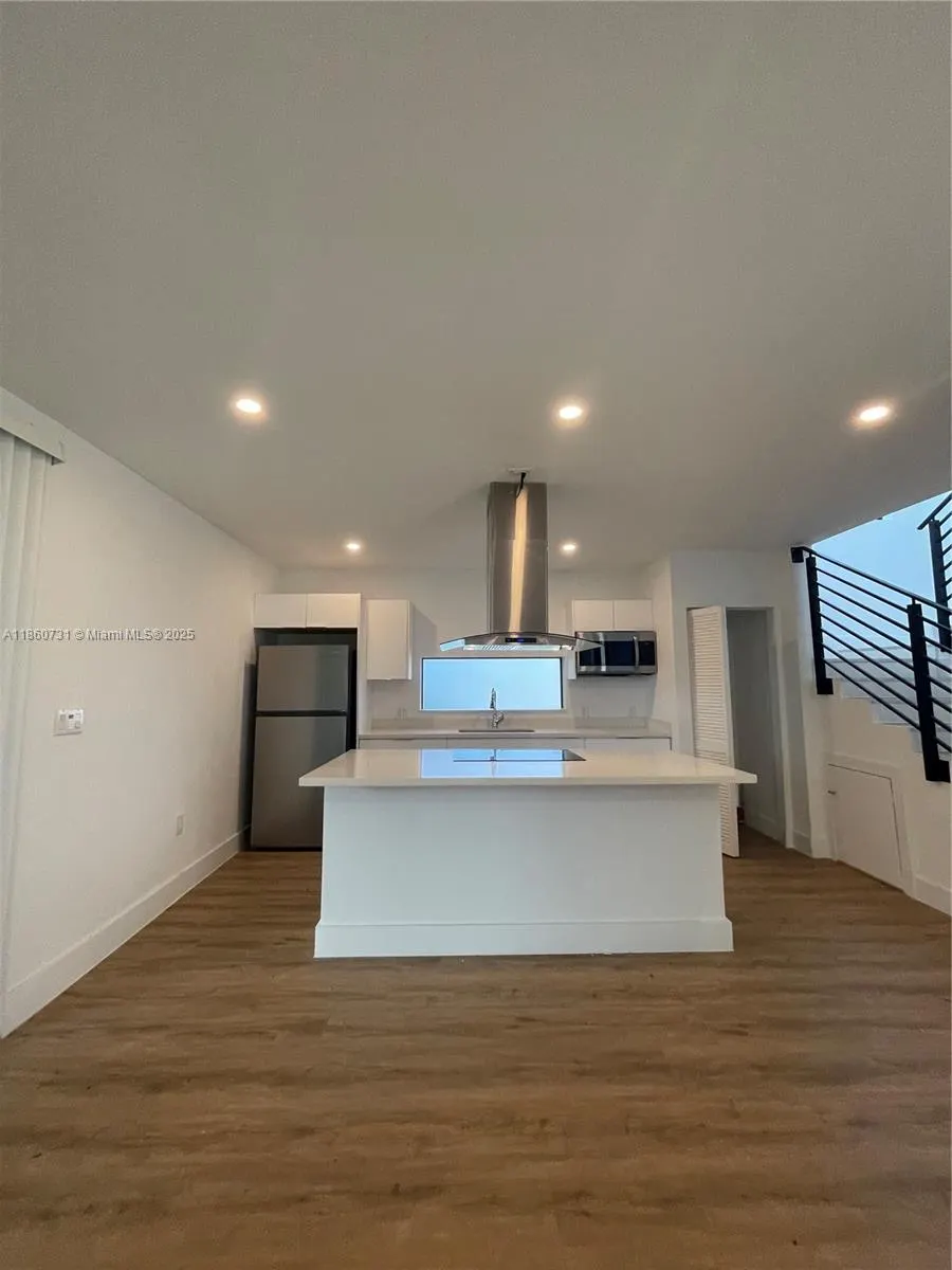 5198 NW 3rd Ave, #2