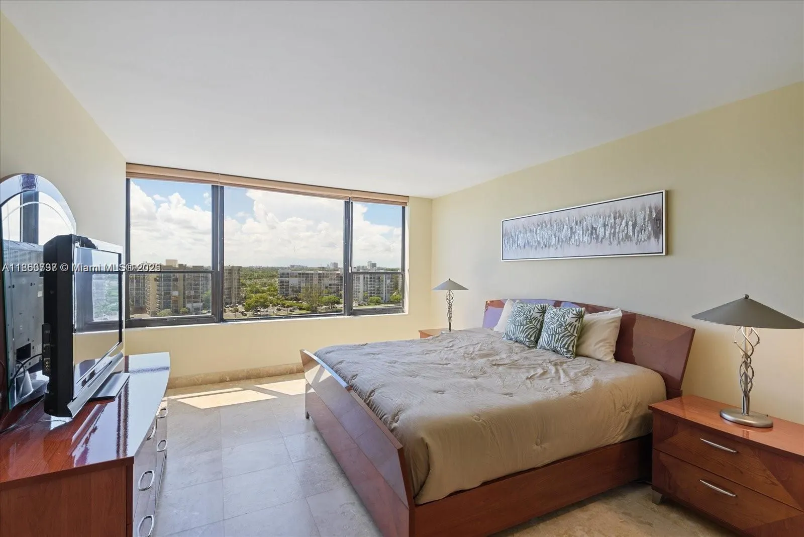 3505 S Ocean Dr, #1101