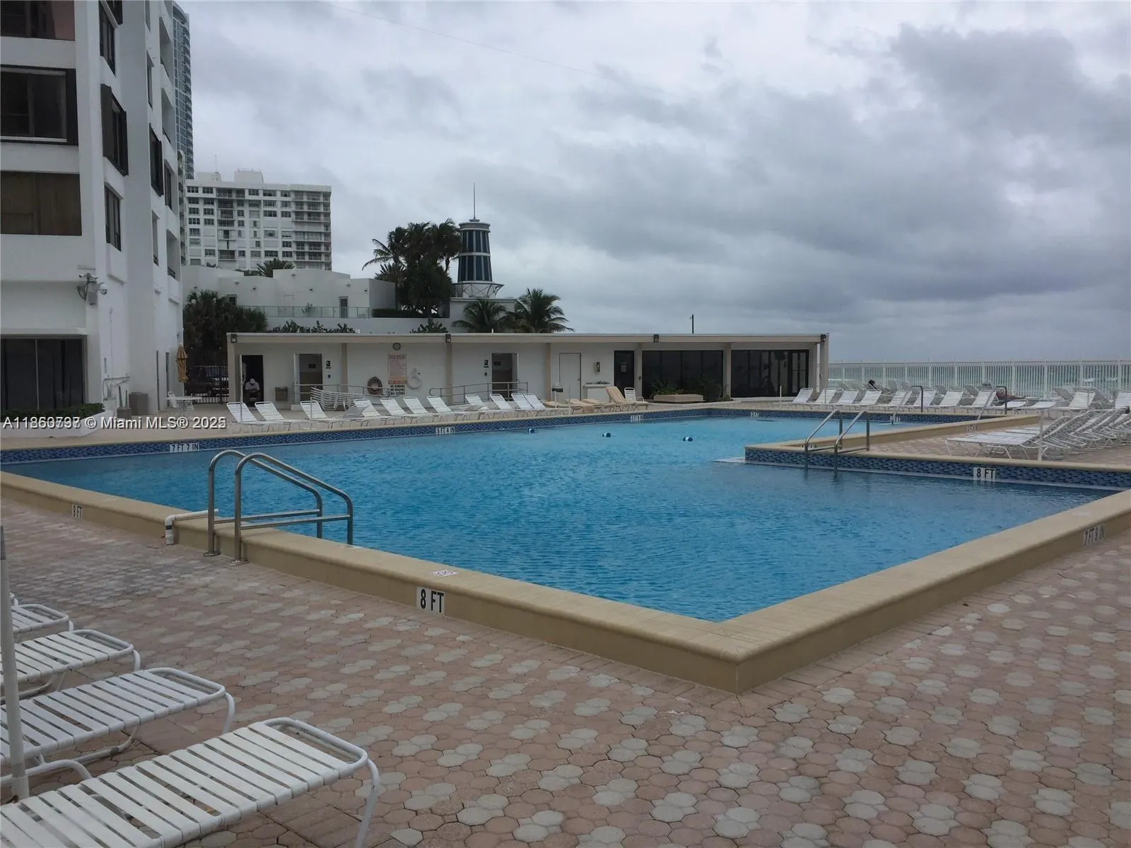 3505 S Ocean Dr, #1101