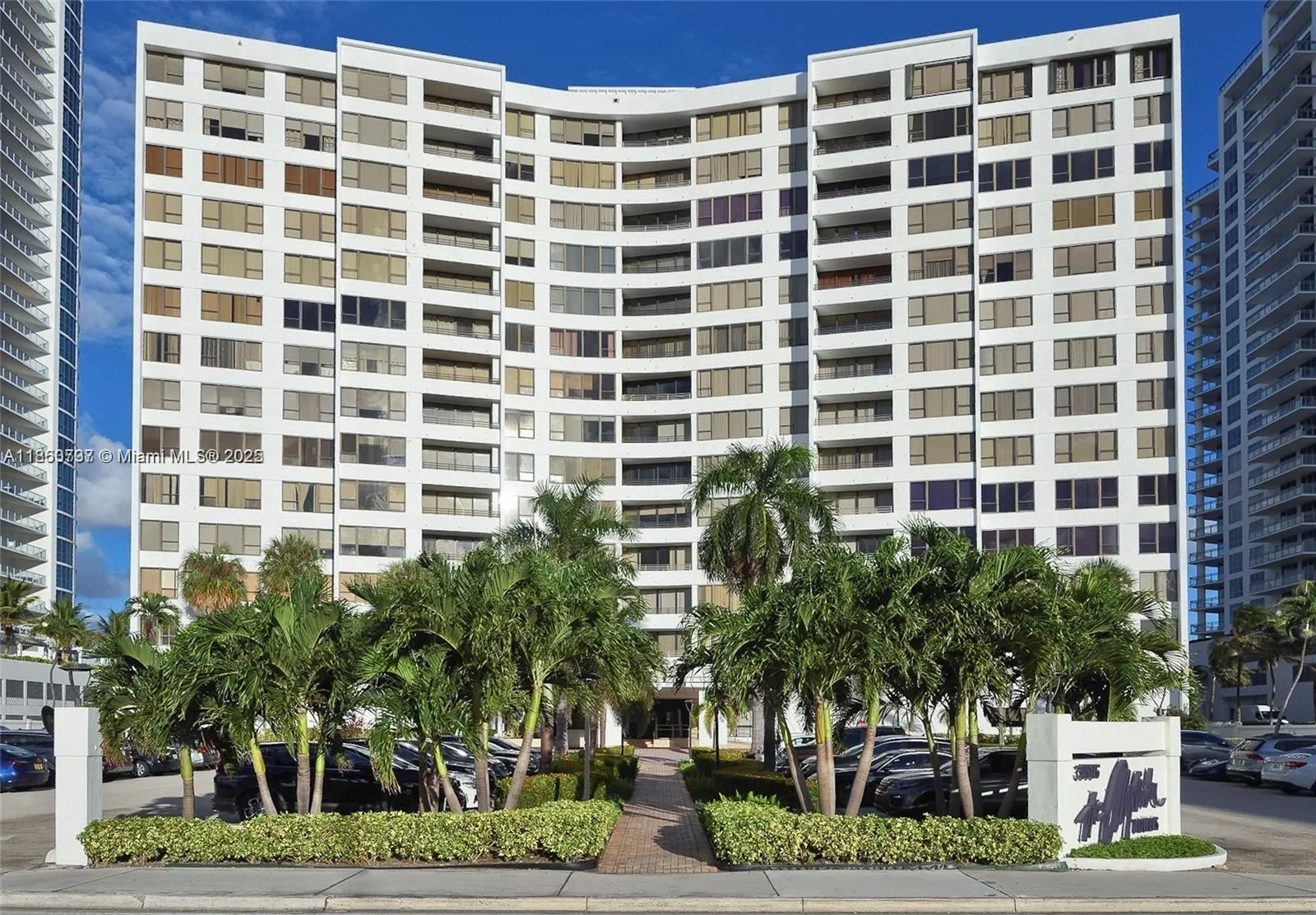 3505 S Ocean Dr, #1101