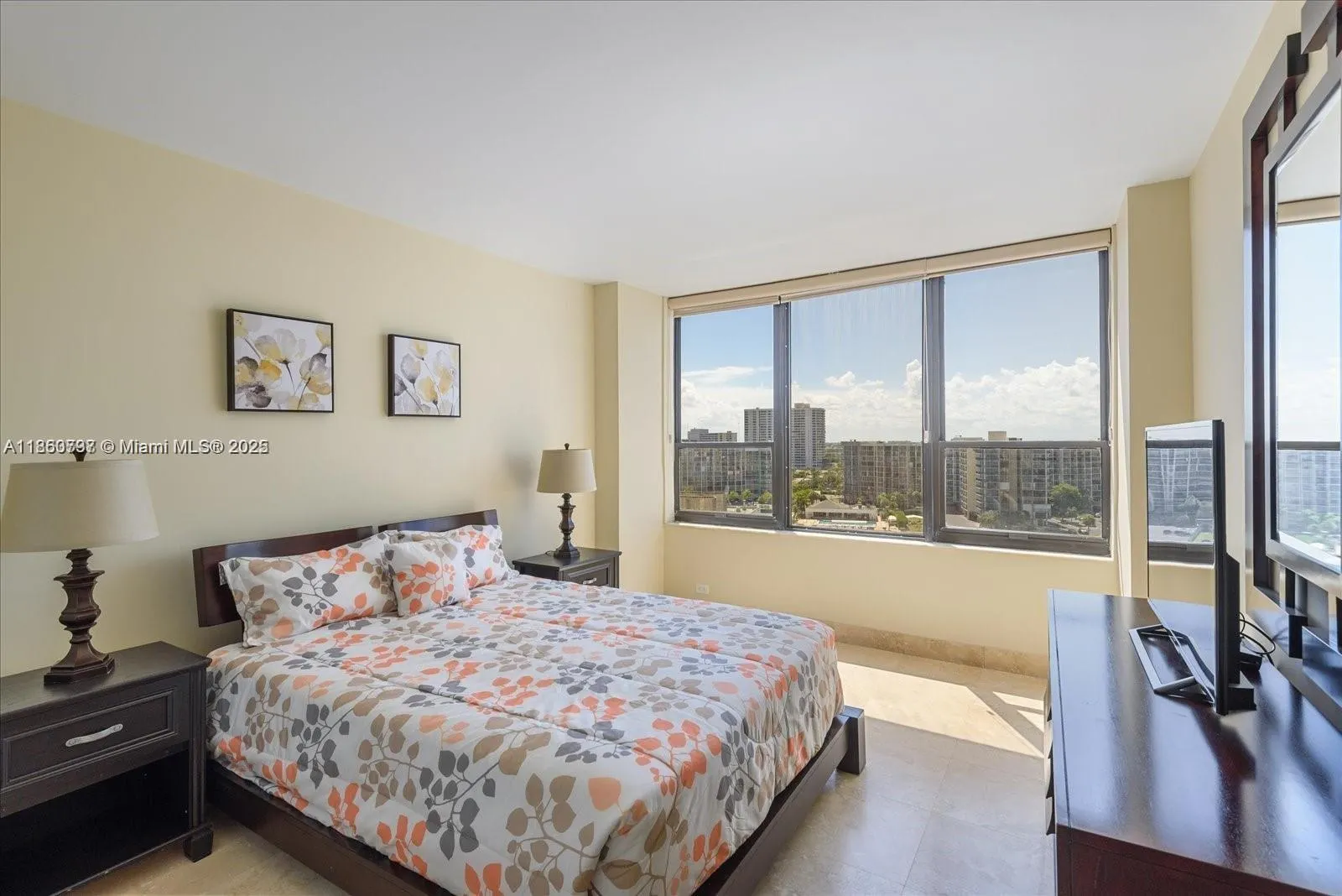 3505 S Ocean Dr, #1101