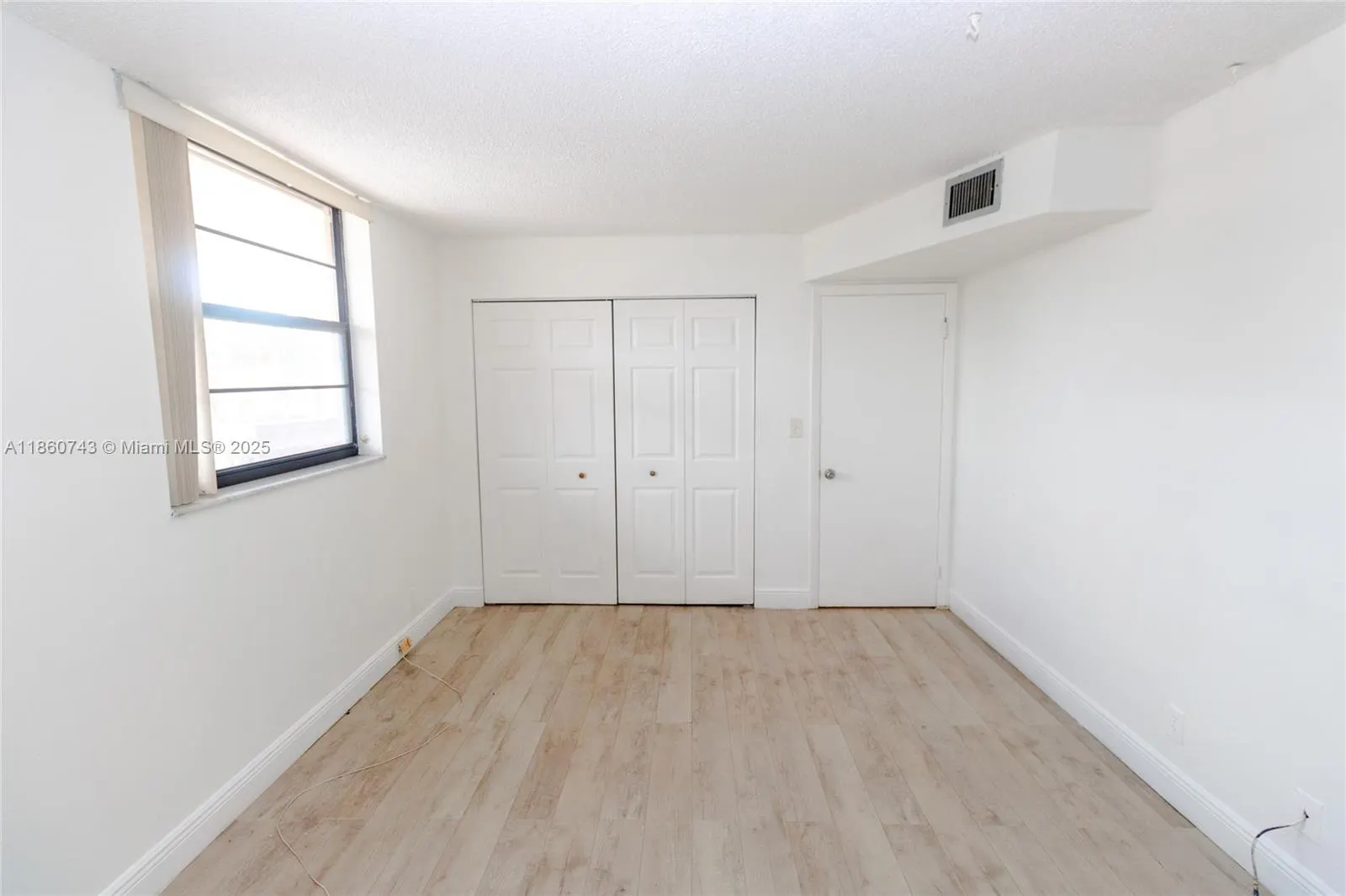 3100 N Pine Island Rd, #207