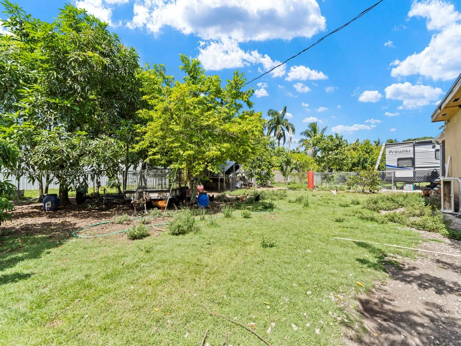 545 NW 10th St
