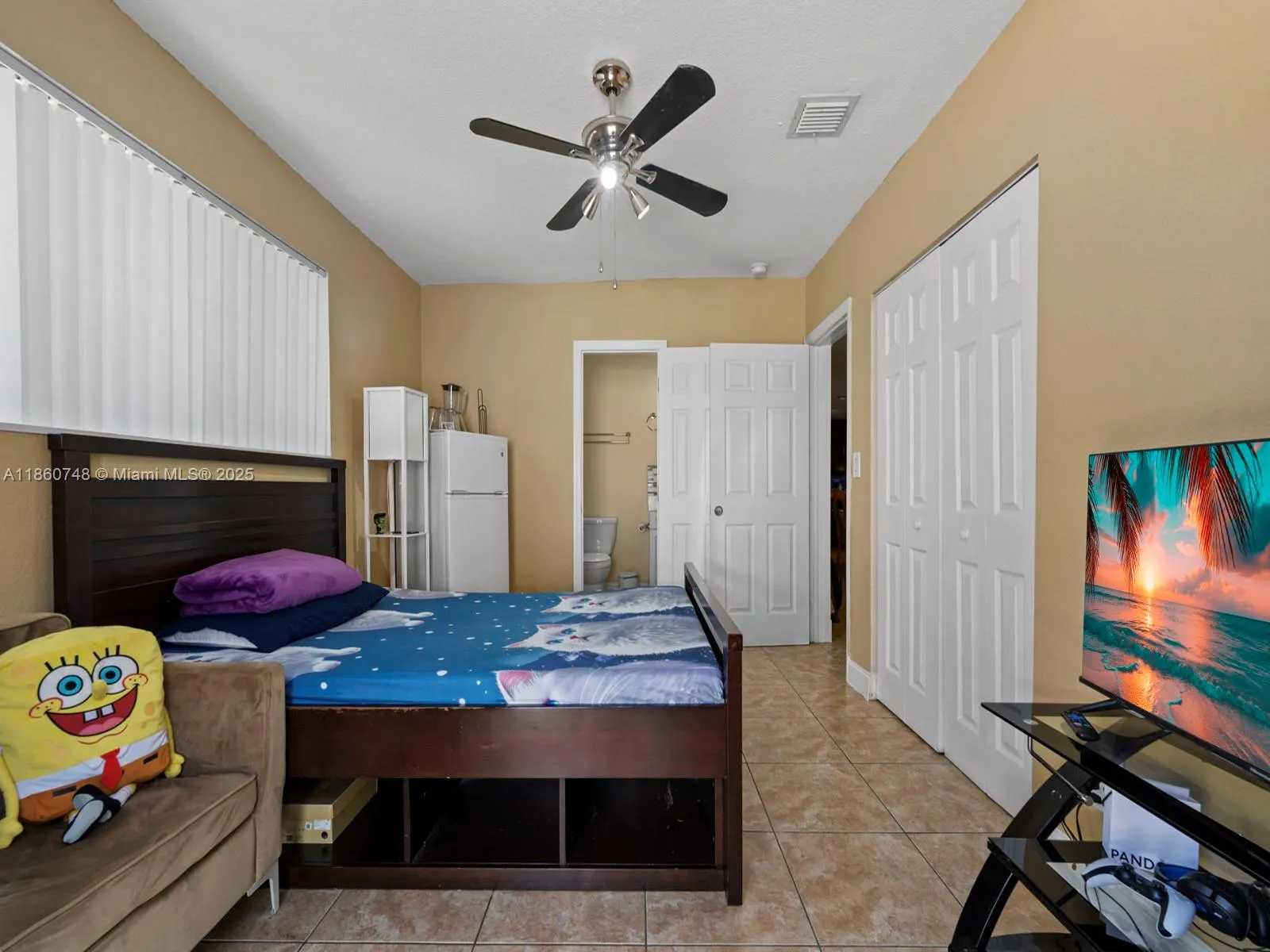 545 NW 10th St