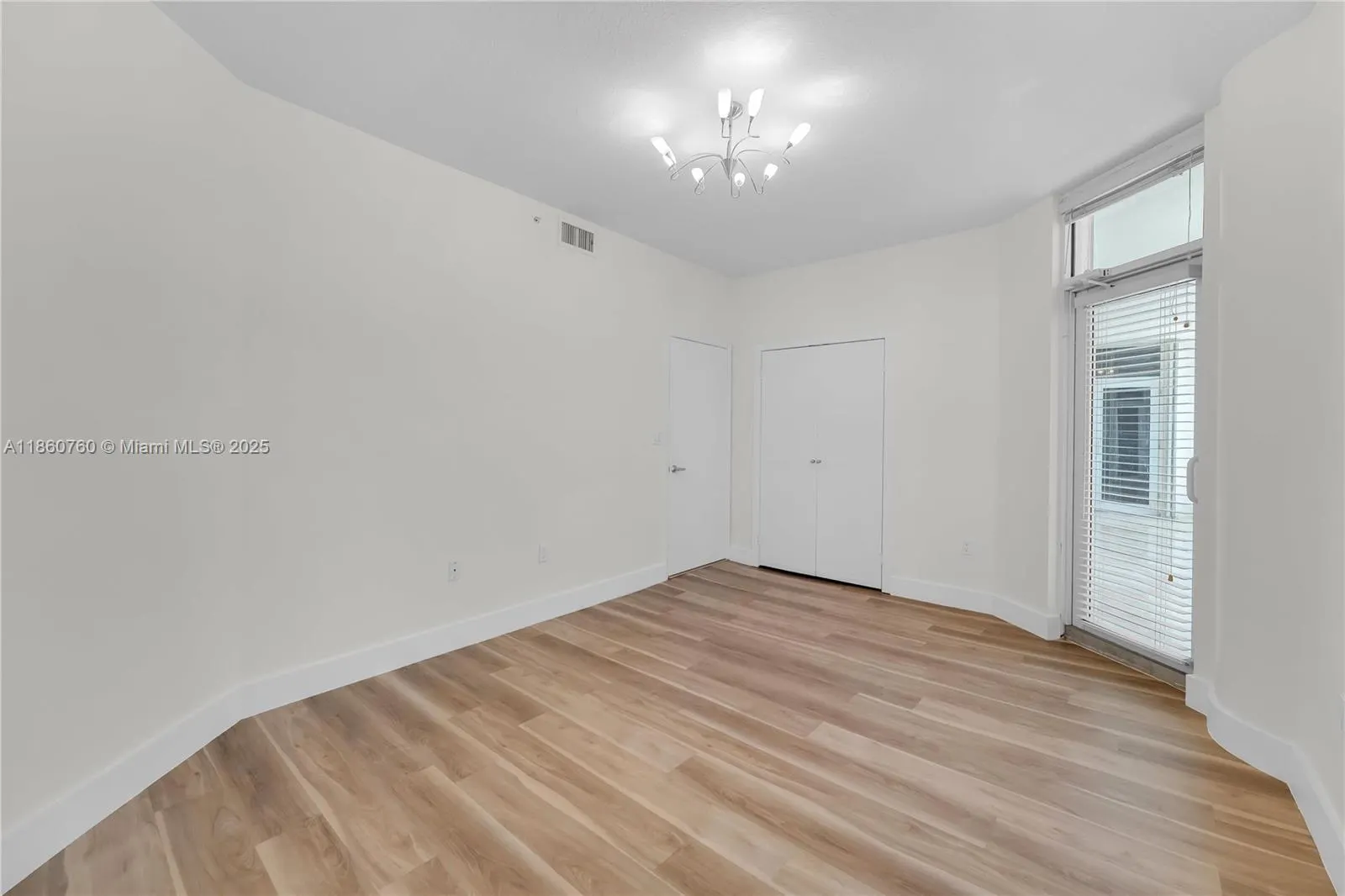 1 Century Ln, #202