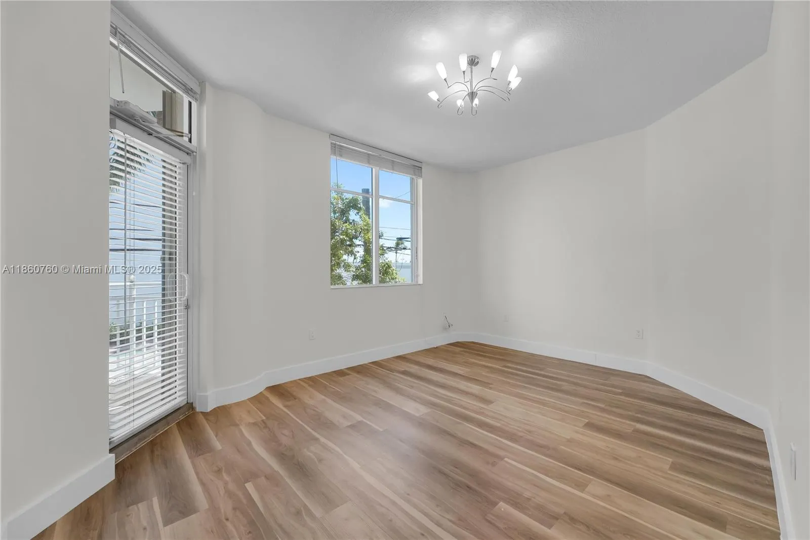 1 Century Ln, #202