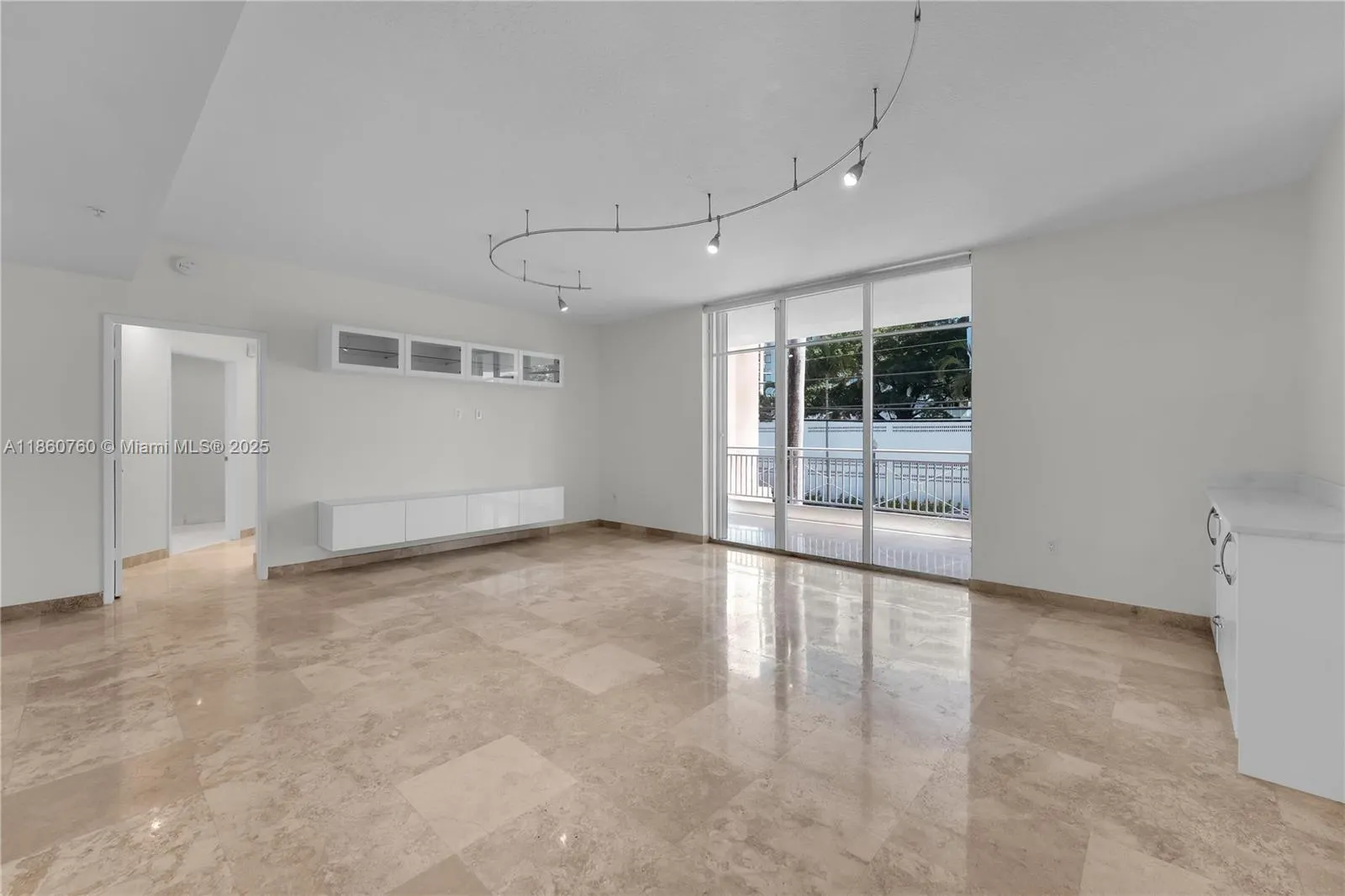 1 Century Ln, #202