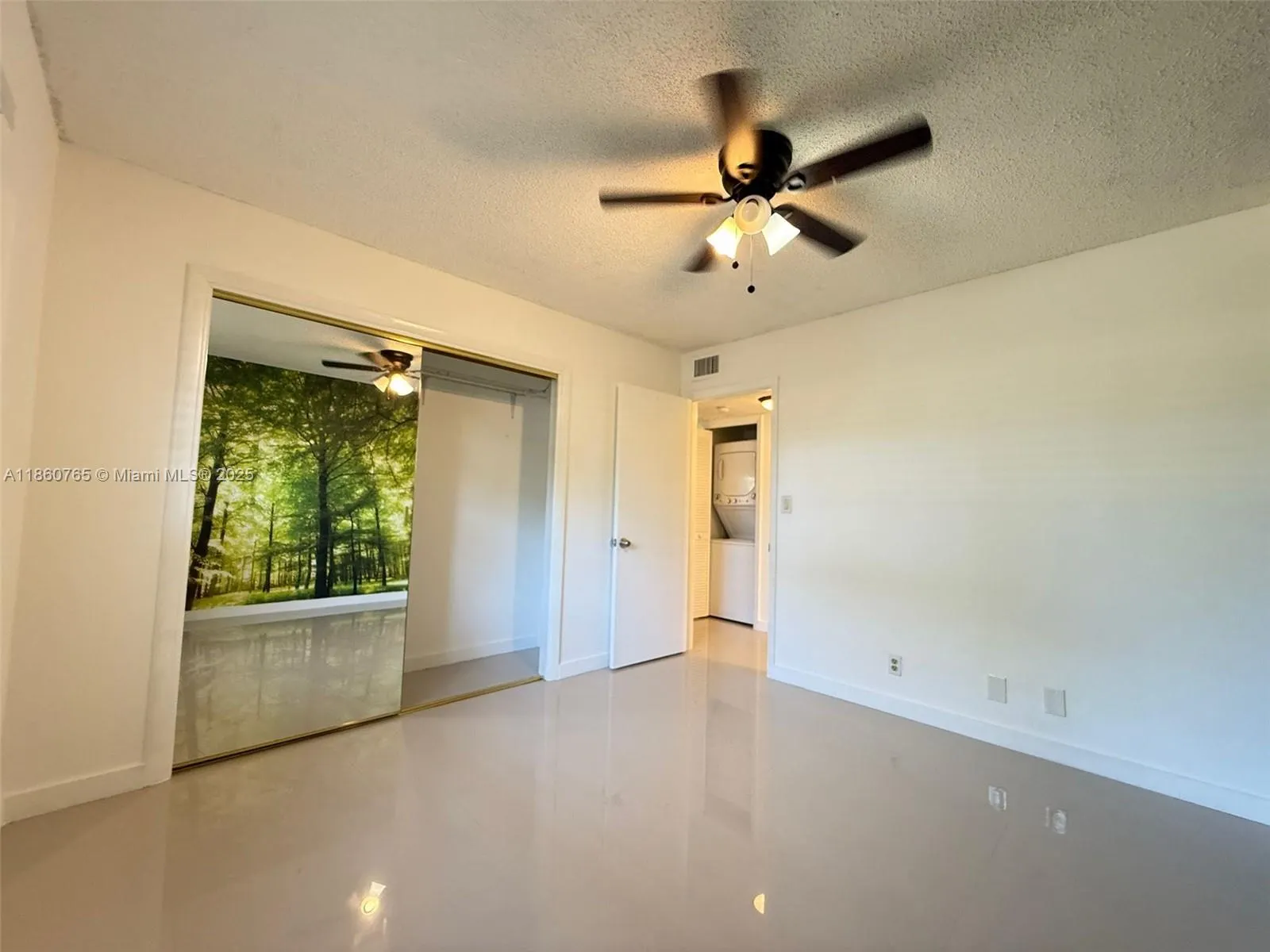 6095 N Sabal Palm Blvd, #103