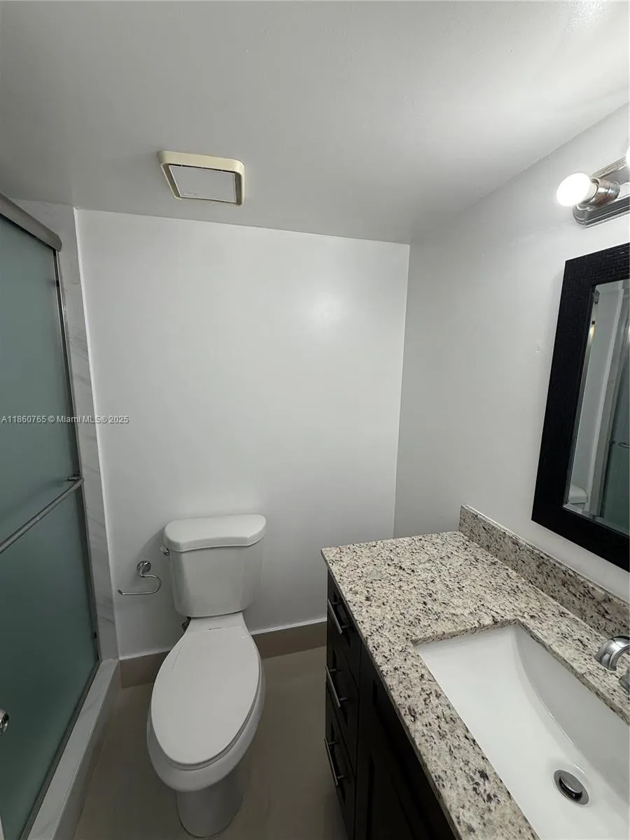 6095 N Sabal Palm Blvd, #103