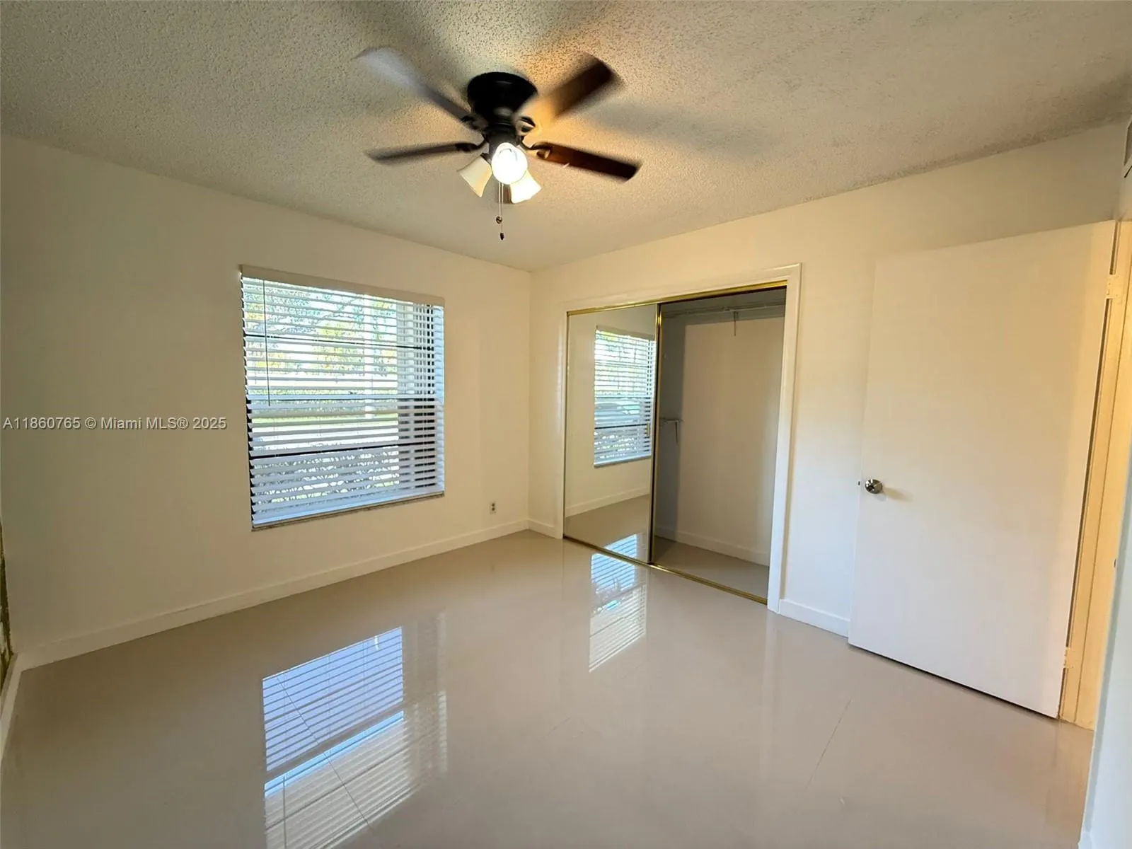 6095 N Sabal Palm Blvd, #103