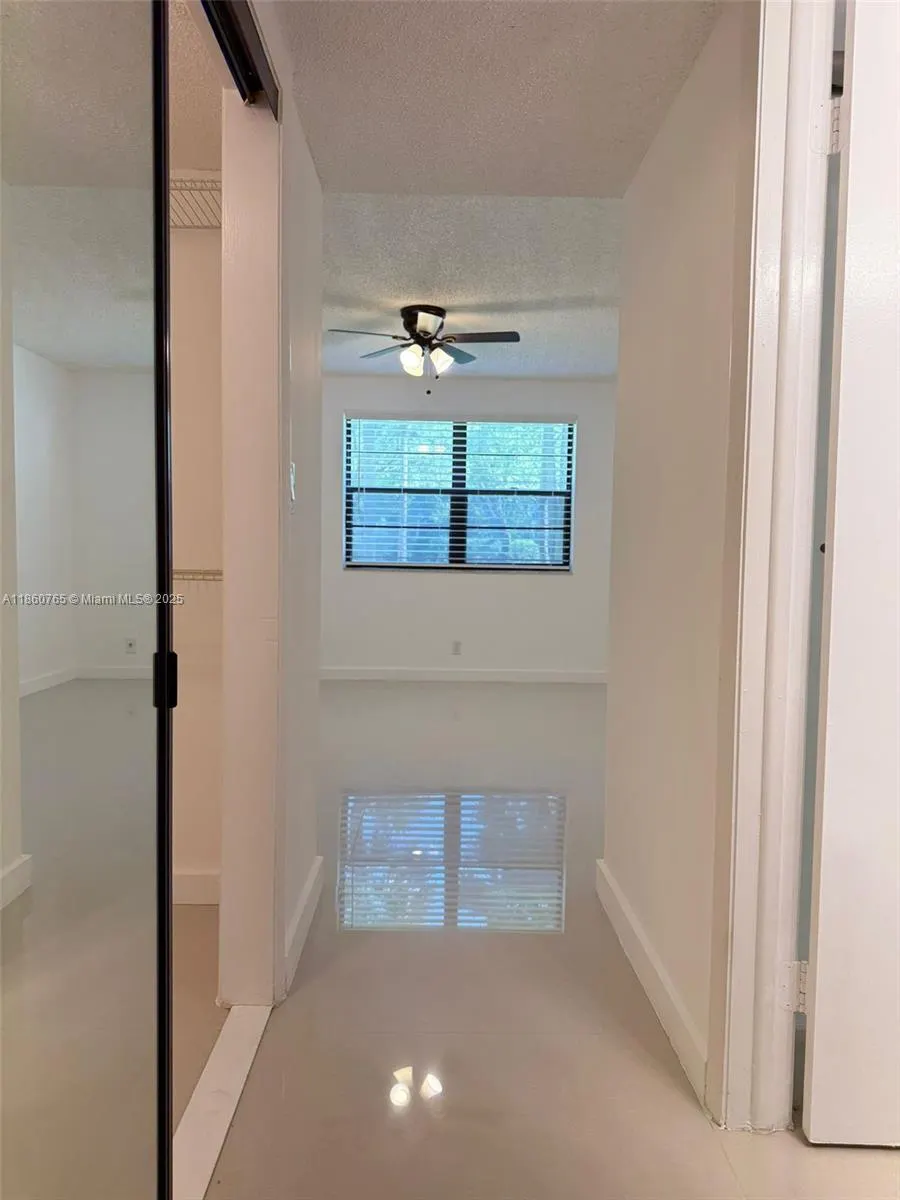 6095 N Sabal Palm Blvd, #103