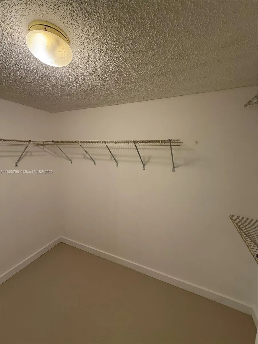 6095 N Sabal Palm Blvd, #103