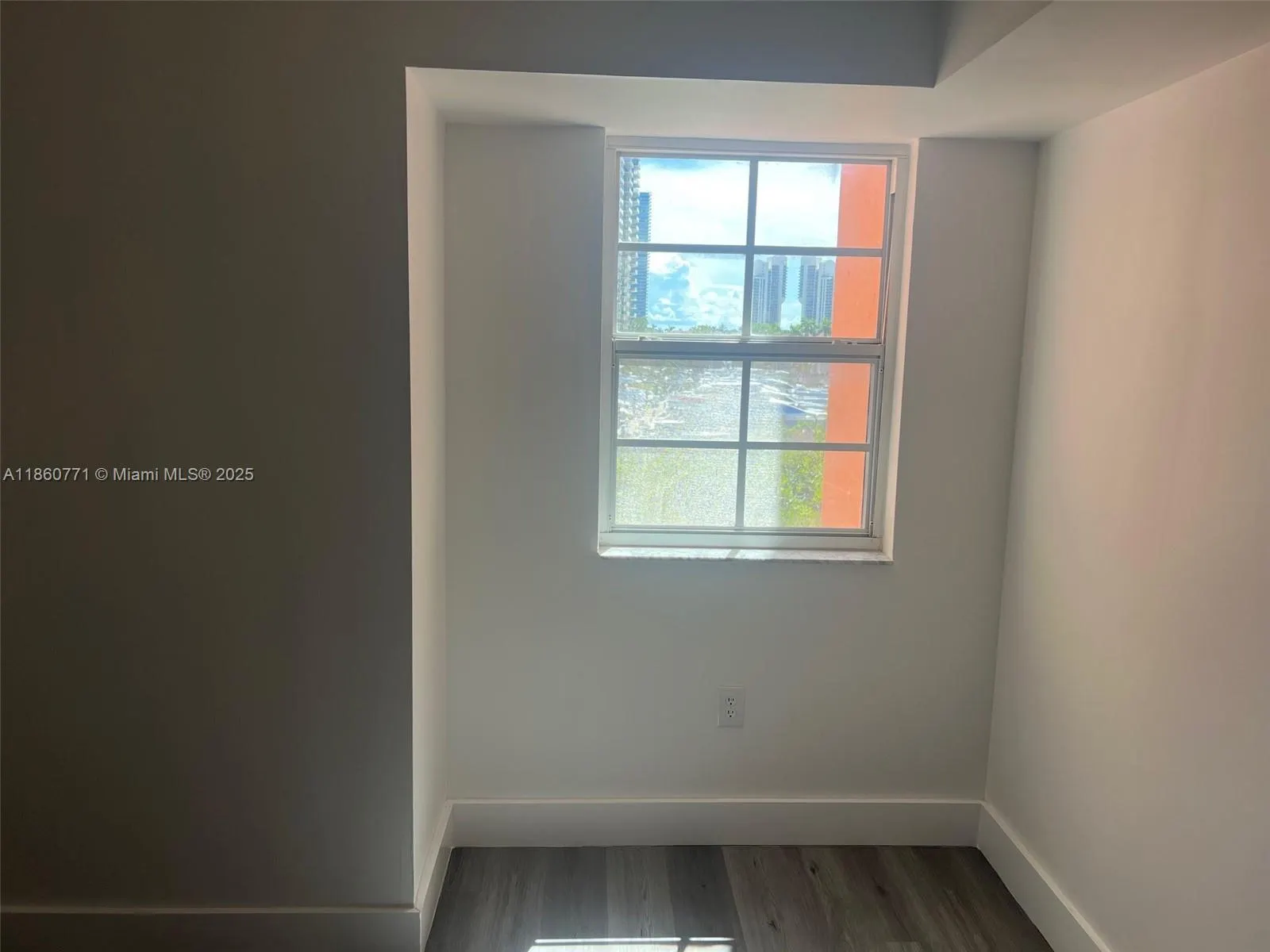 19701 E Country Club Dr, #5408