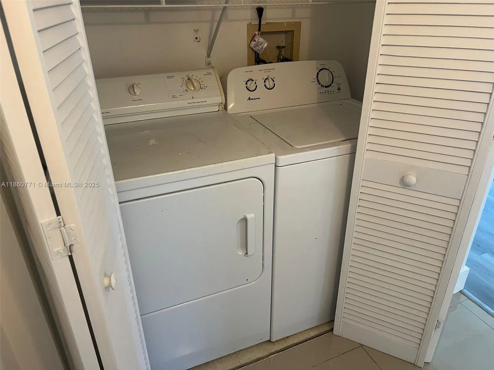 19701 E Country Club Dr, #5408