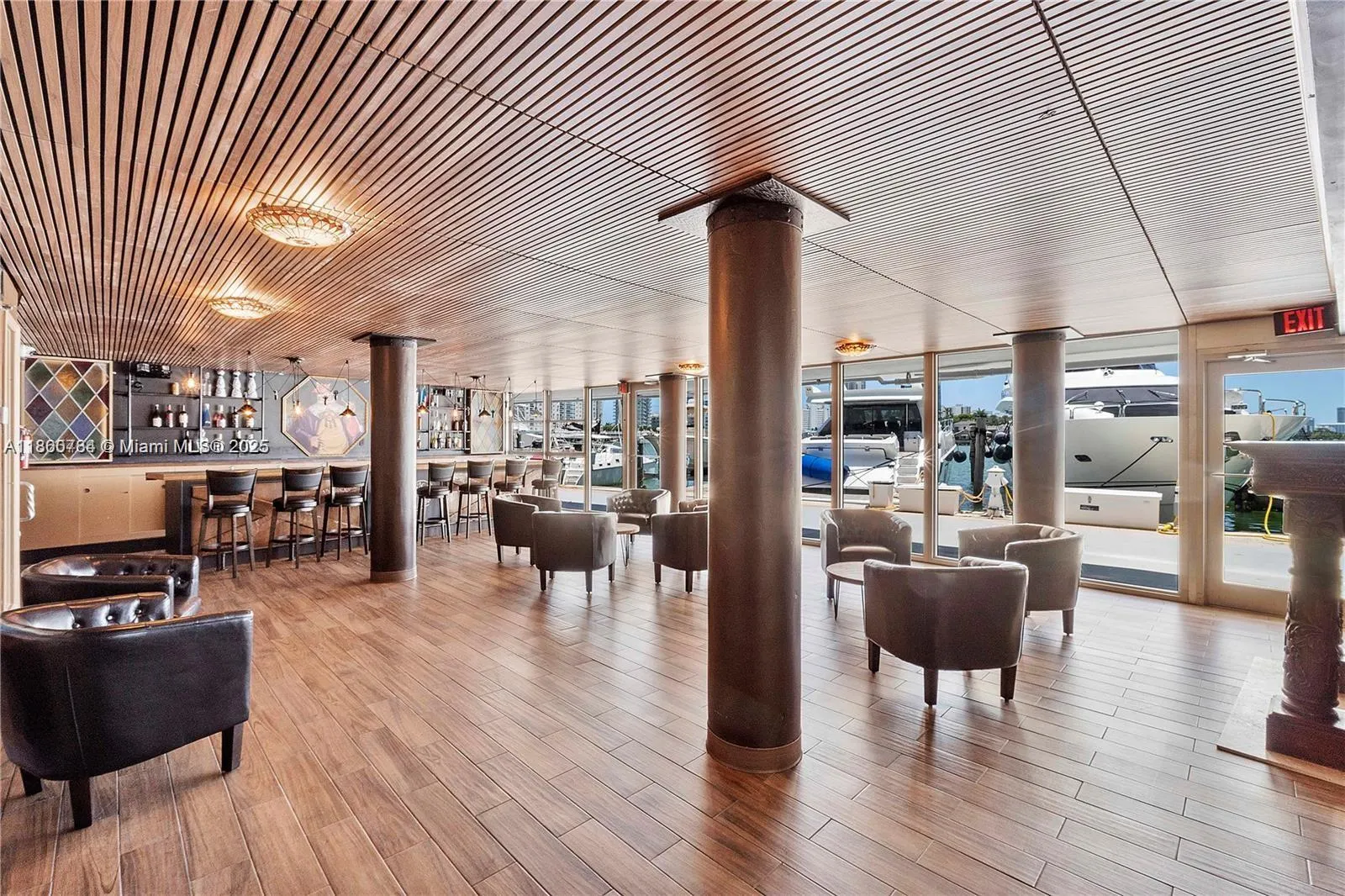 900 Bay Dr, #913