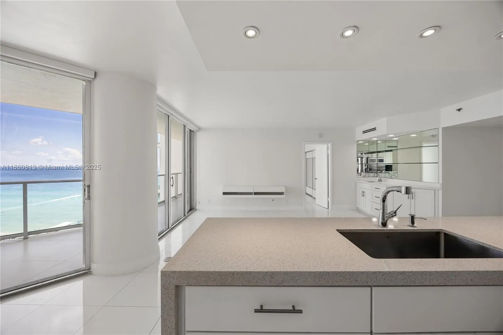 16485 Collins Ave, #1435