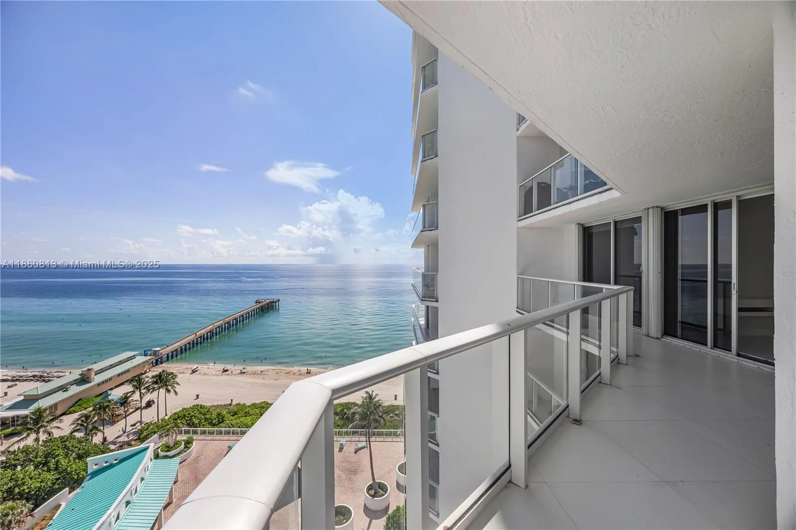 16485 Collins Ave, #1435