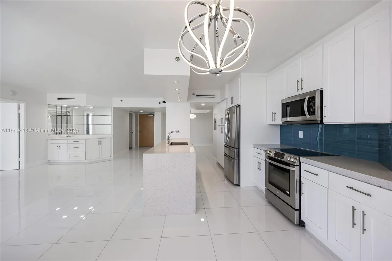 16485 Collins Ave, #1435