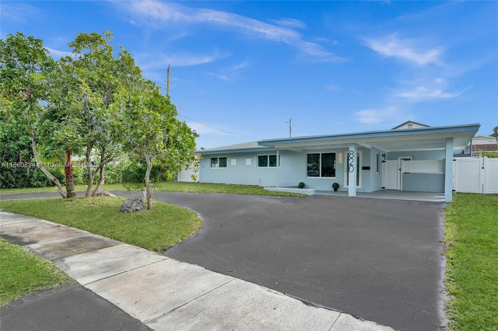 820 NE 8th Street, #A