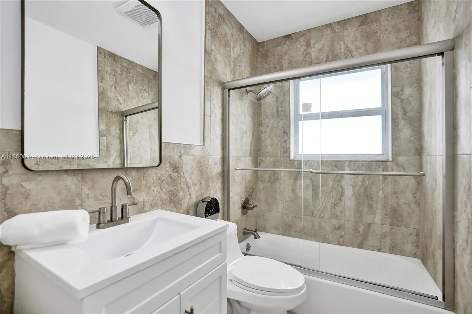 820 NE 8th Street, #A