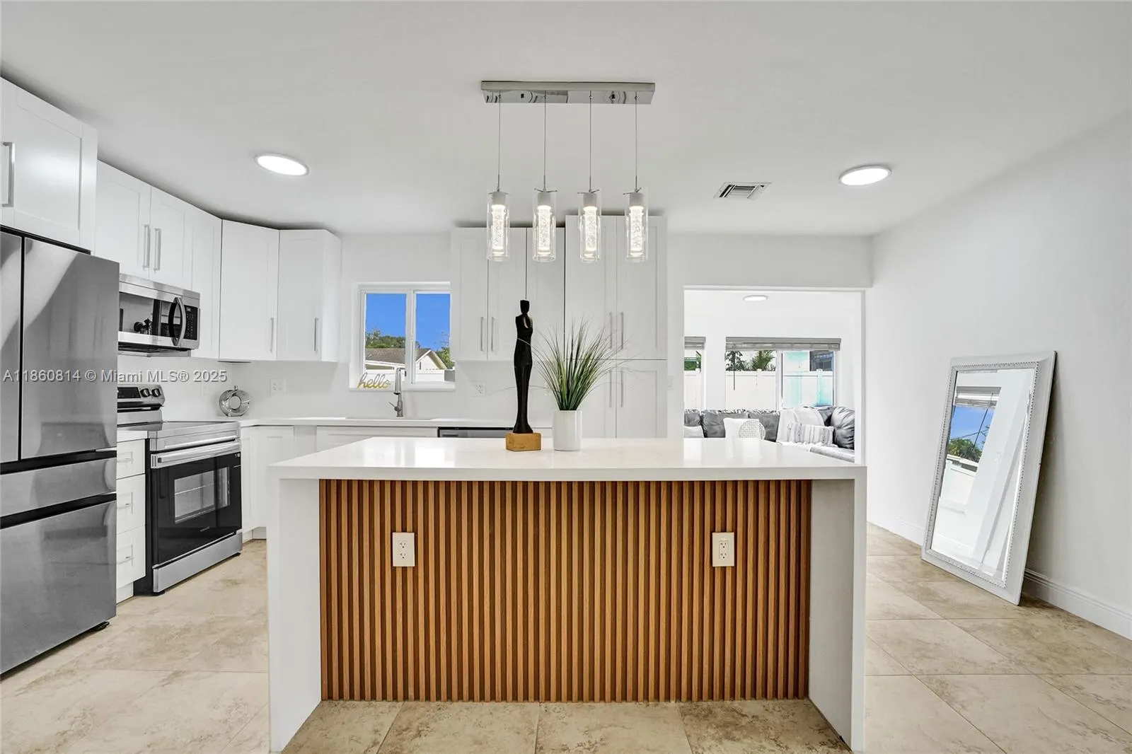 820 NE 8th Street, #A