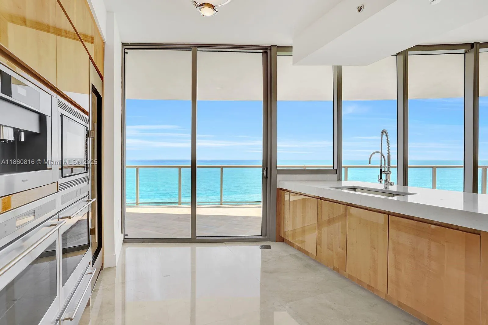9703 Collins Ave, #2500