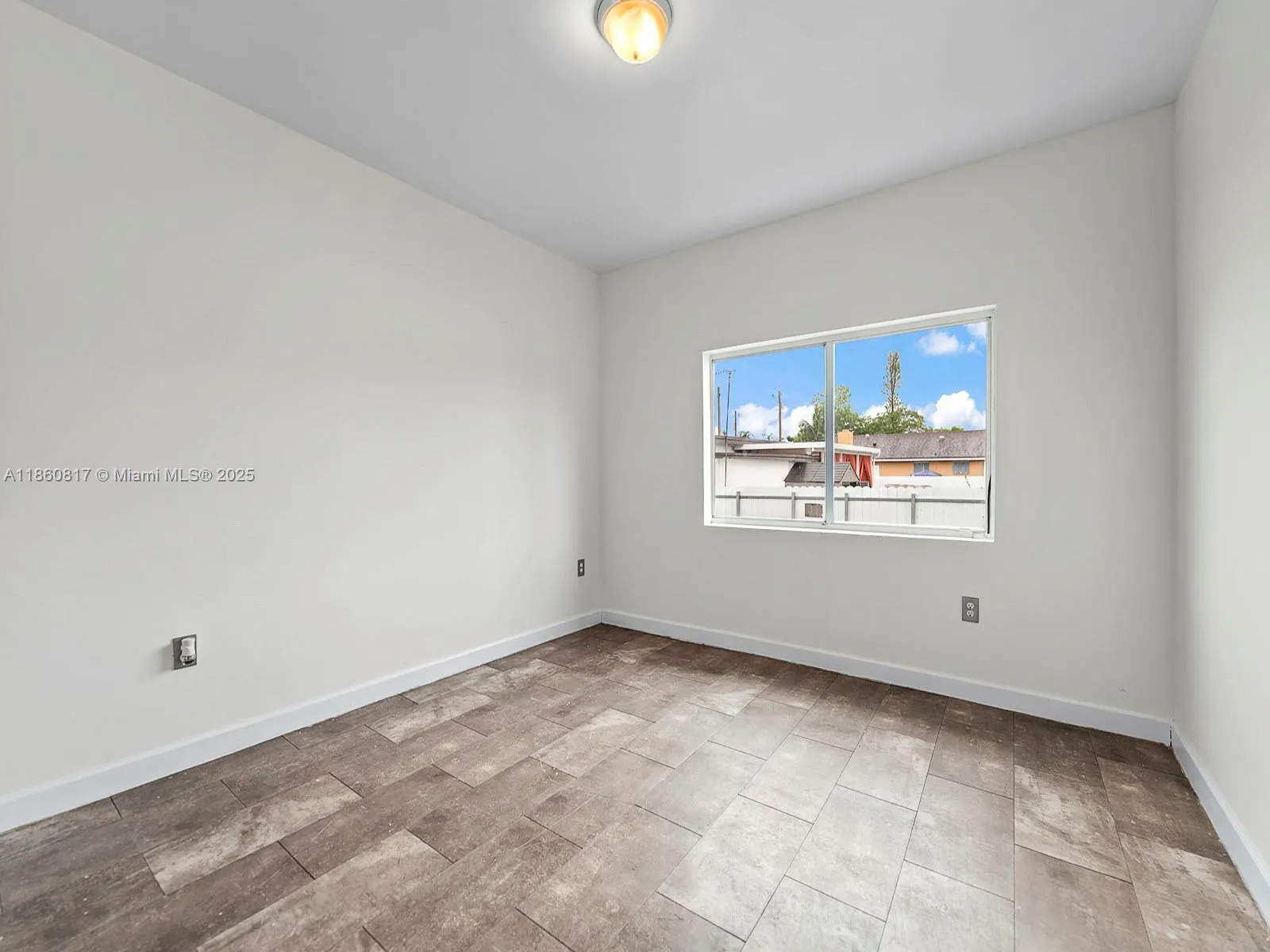 1514 NW 5th Ave, #1-2
