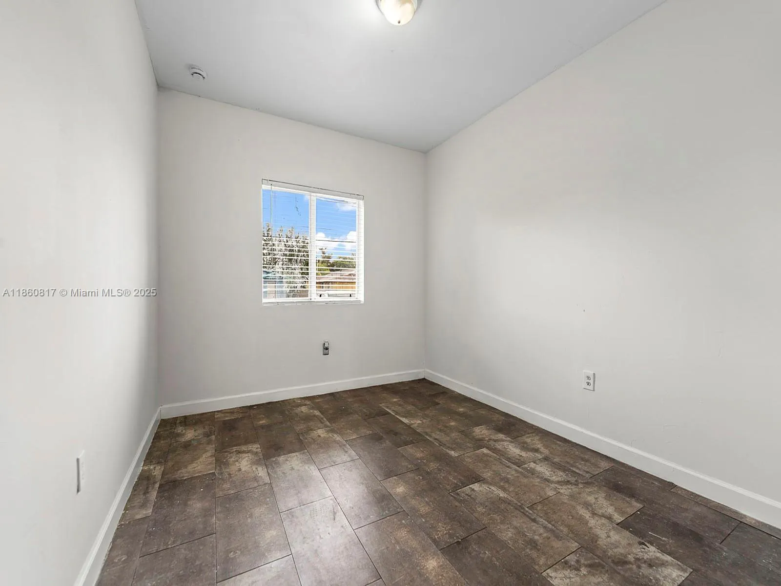 1514 NW 5th Ave, #1-2