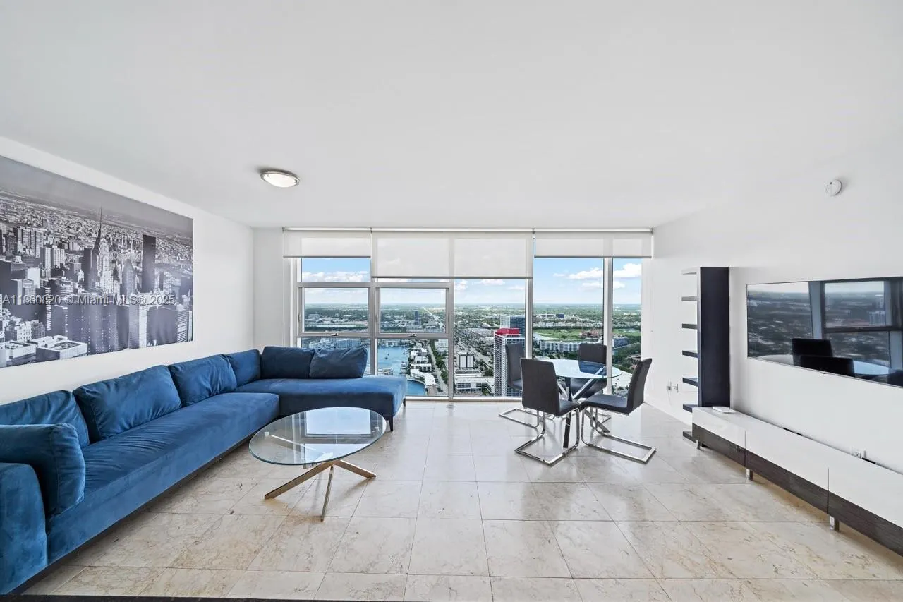 1830 S Ocean Dr, #4907