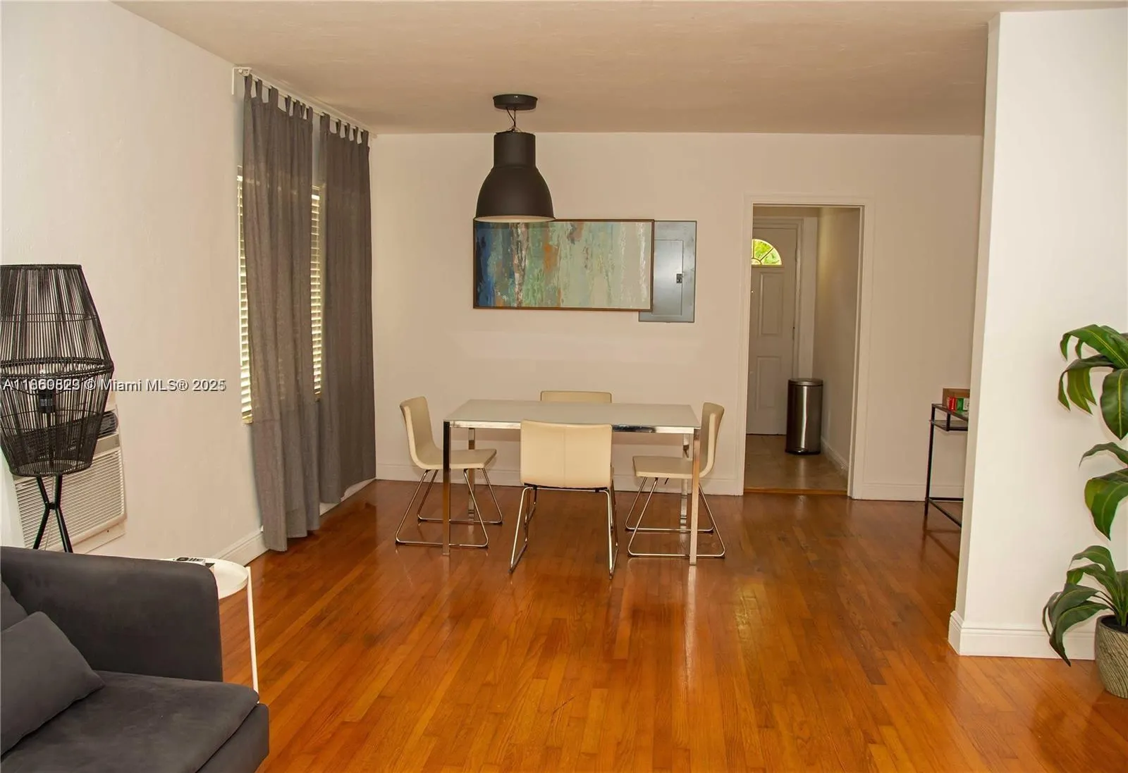 233 Madeira Ave, #1
