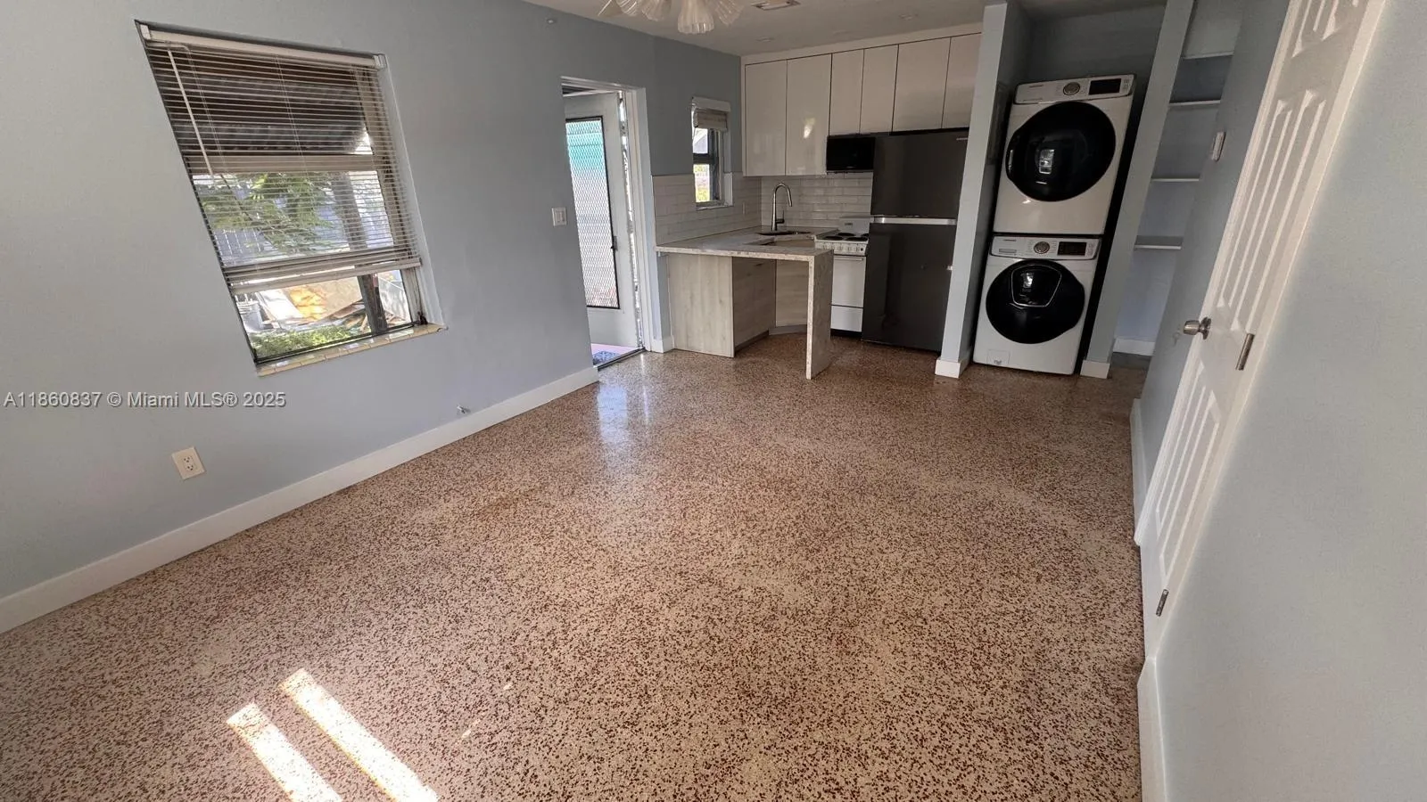 1116 NE 16th Ter, #1