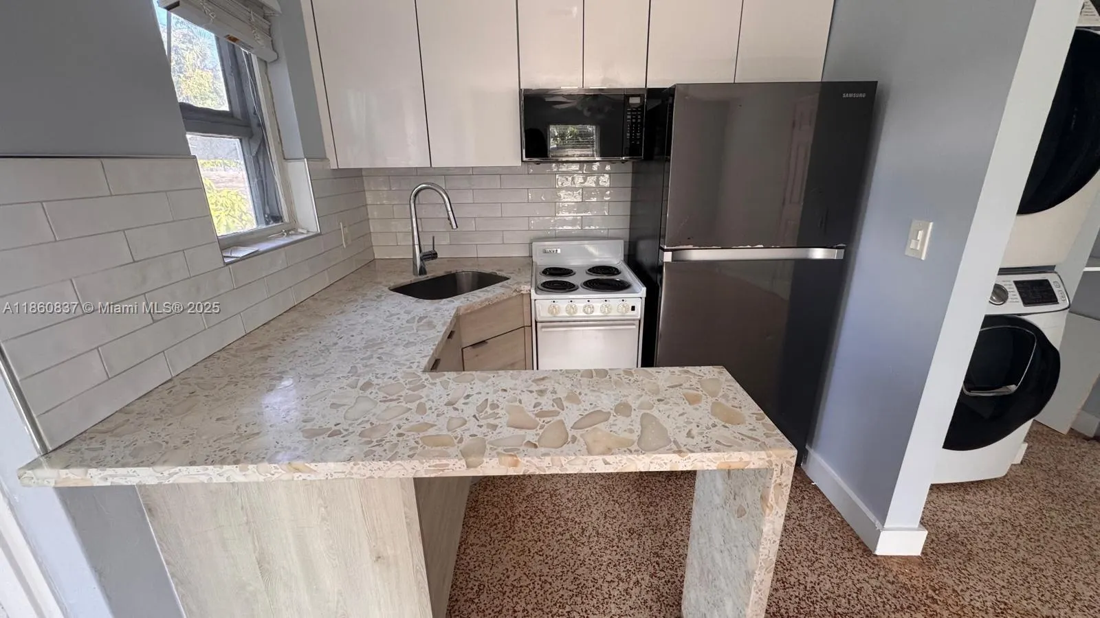 1116 NE 16th Ter, #1