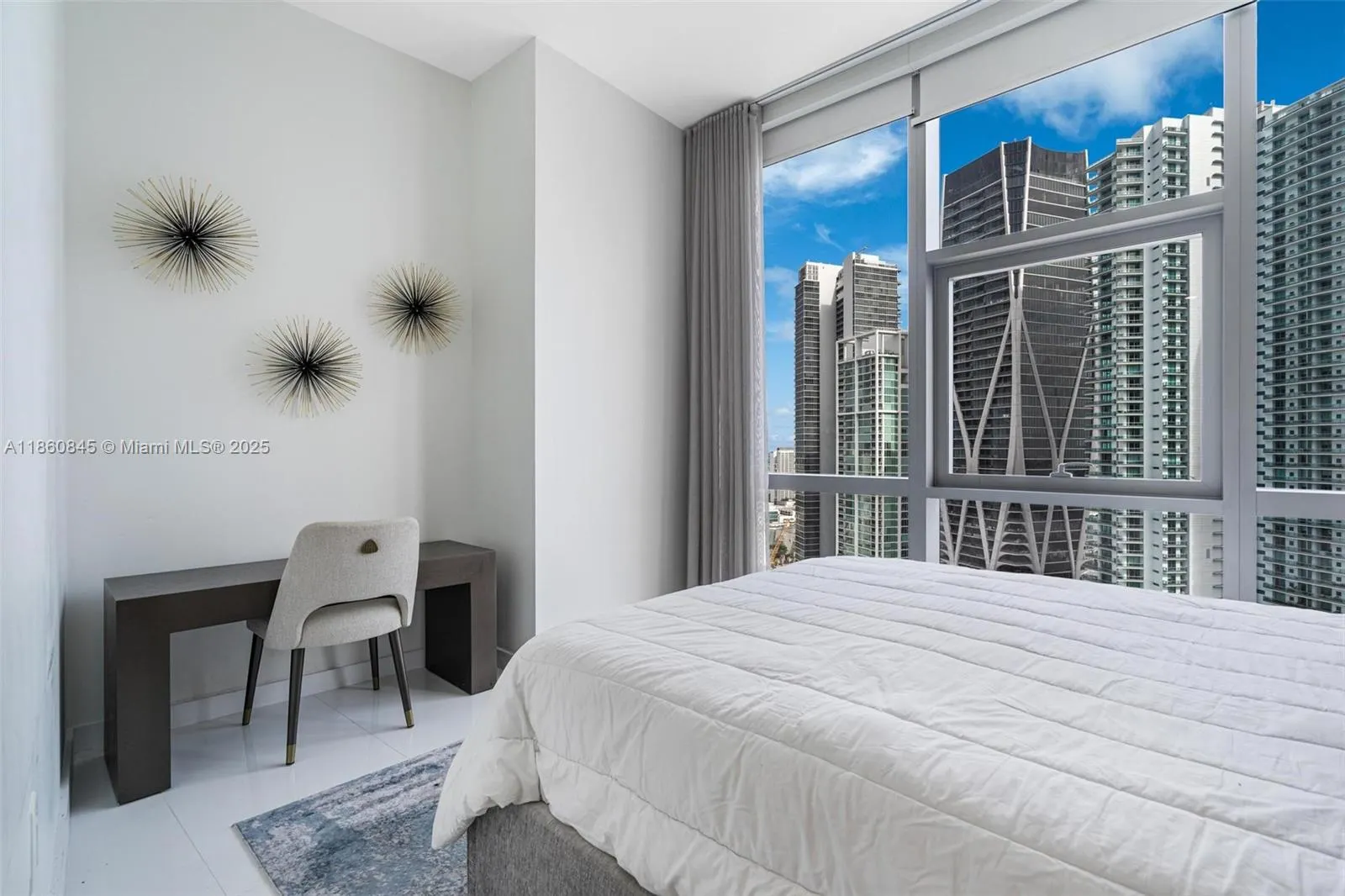 851 NE 1st Ave, #3301