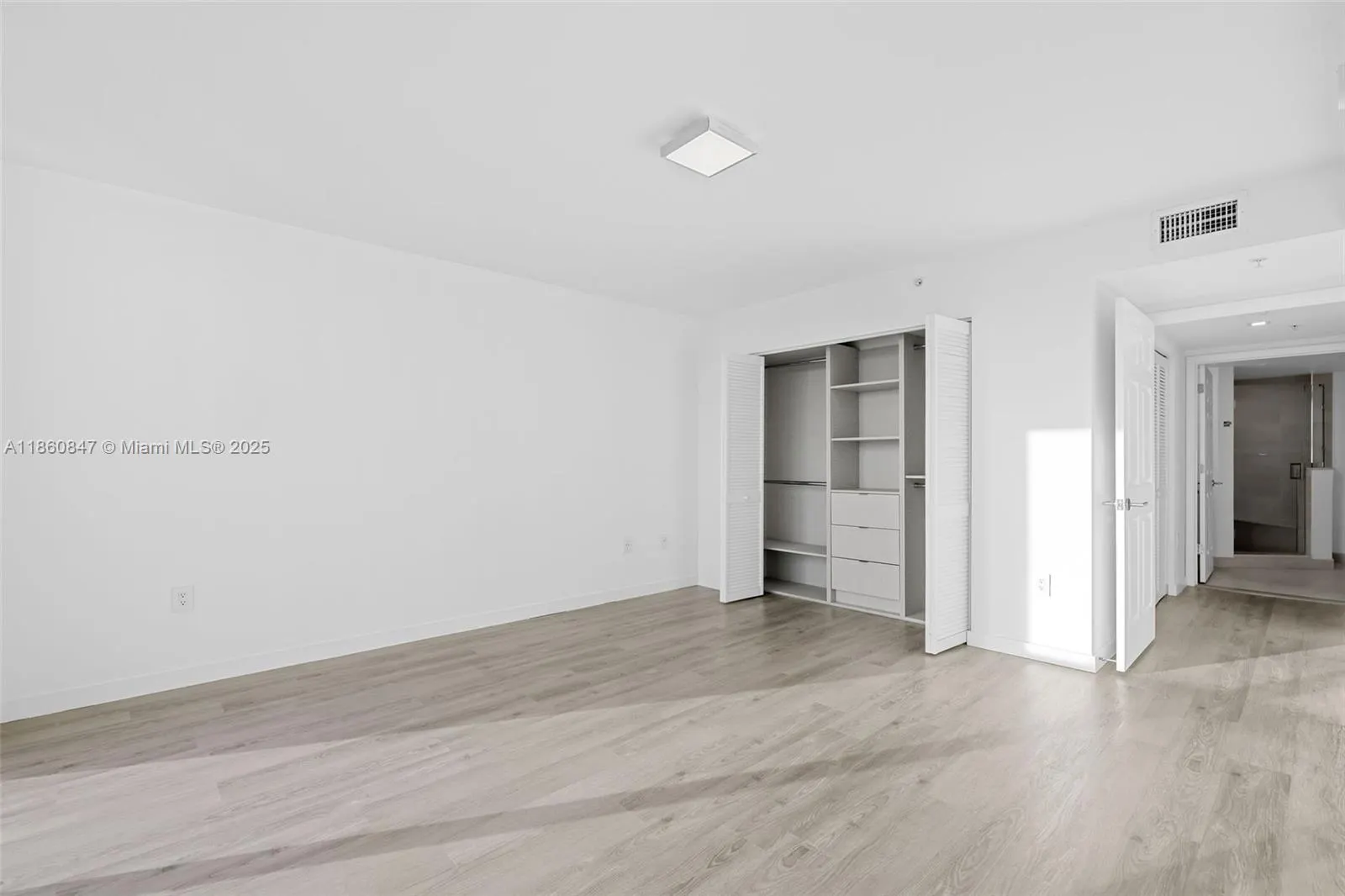 1500 Bay Rd, #C-0605