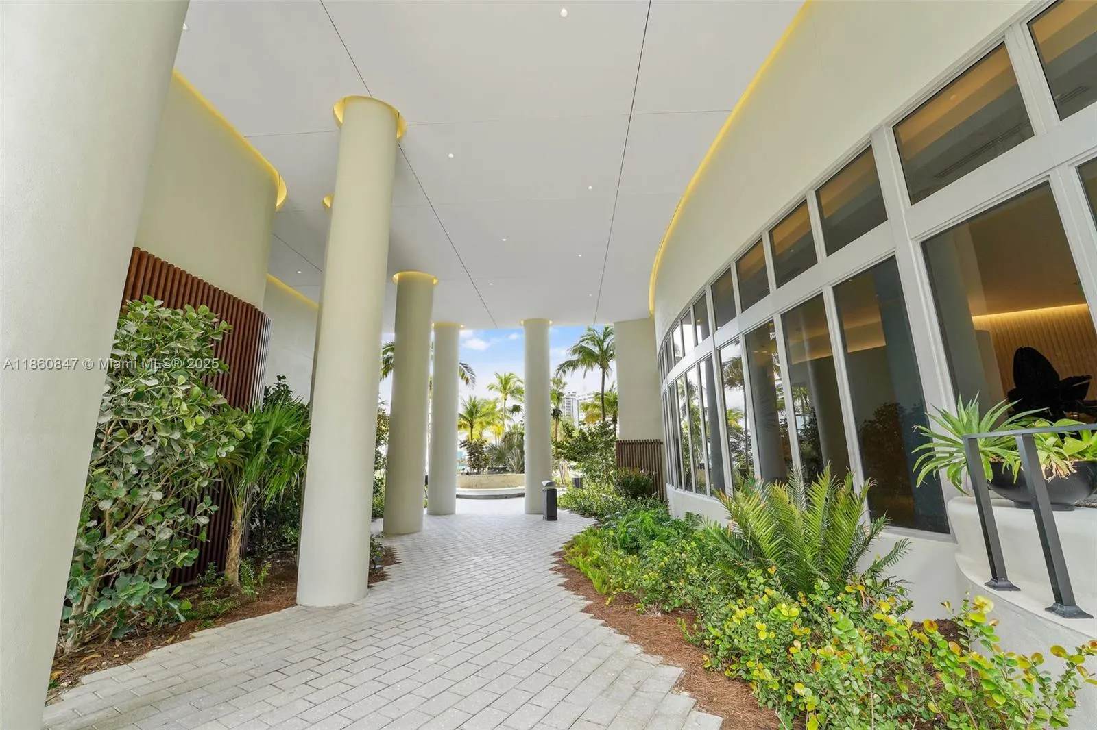 1500 Bay Rd, #C-0605